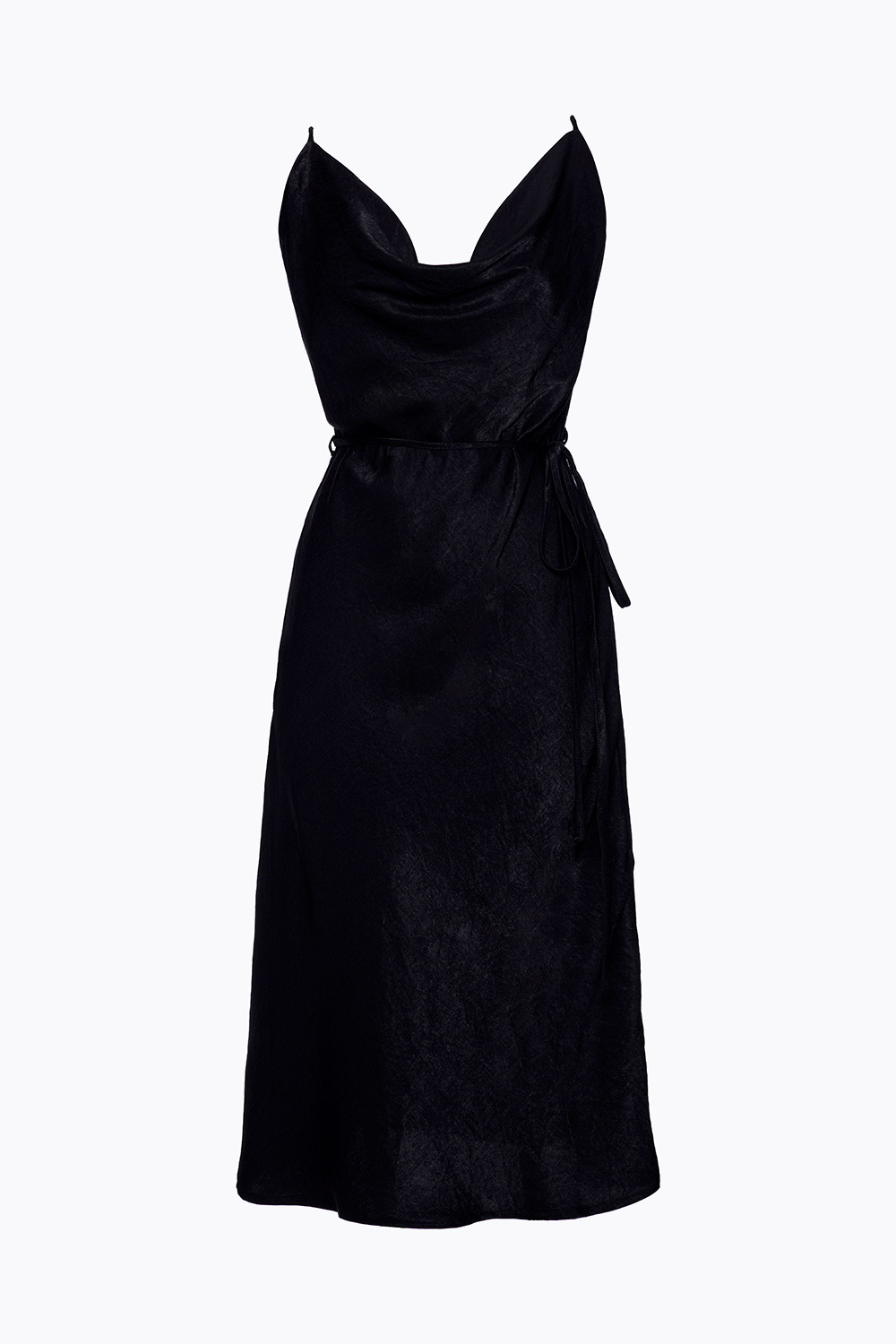 Đầm đen hai dây cổ đổ phối nơ eo 