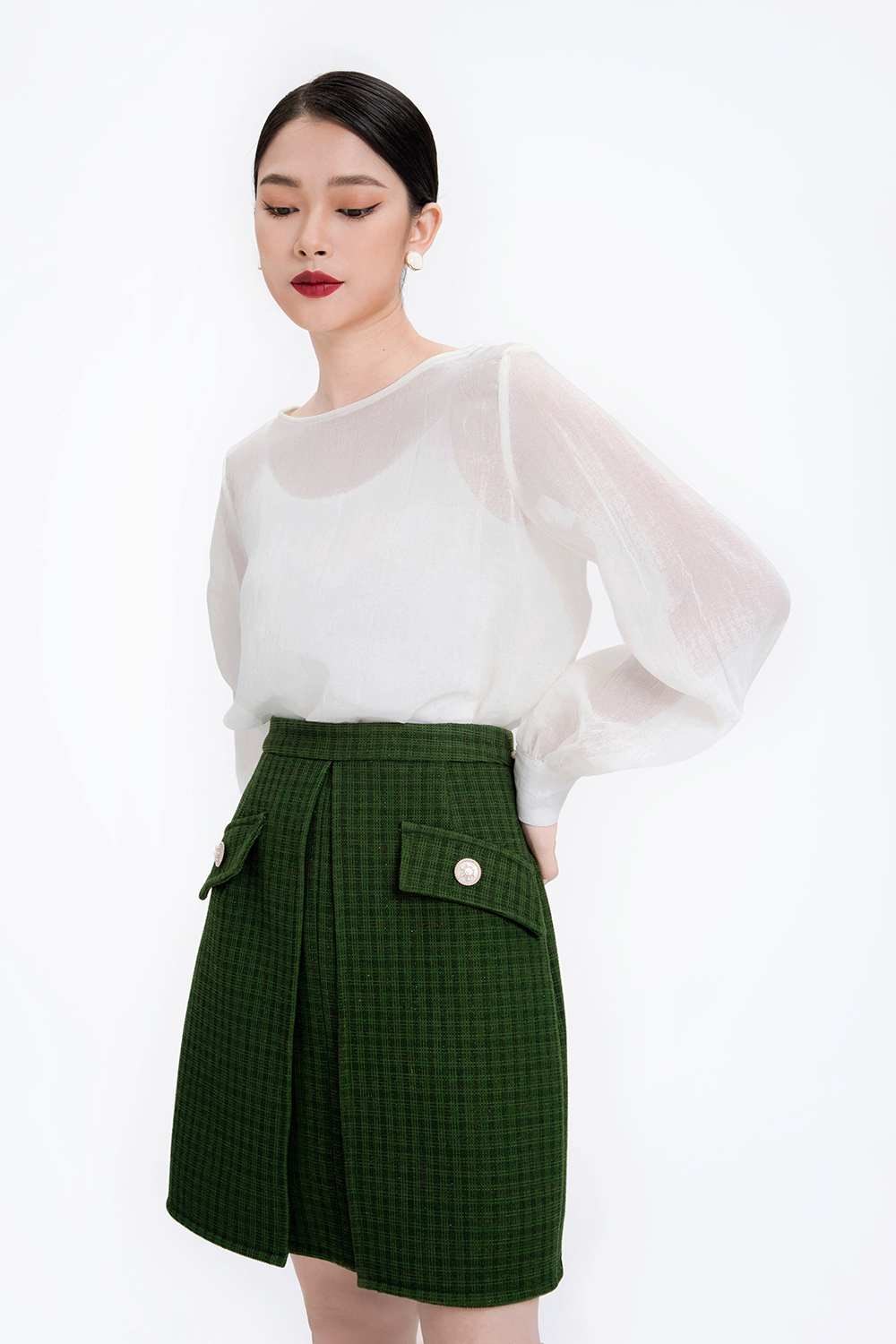 Áo blouse kiểu cổ tròn tay dài 