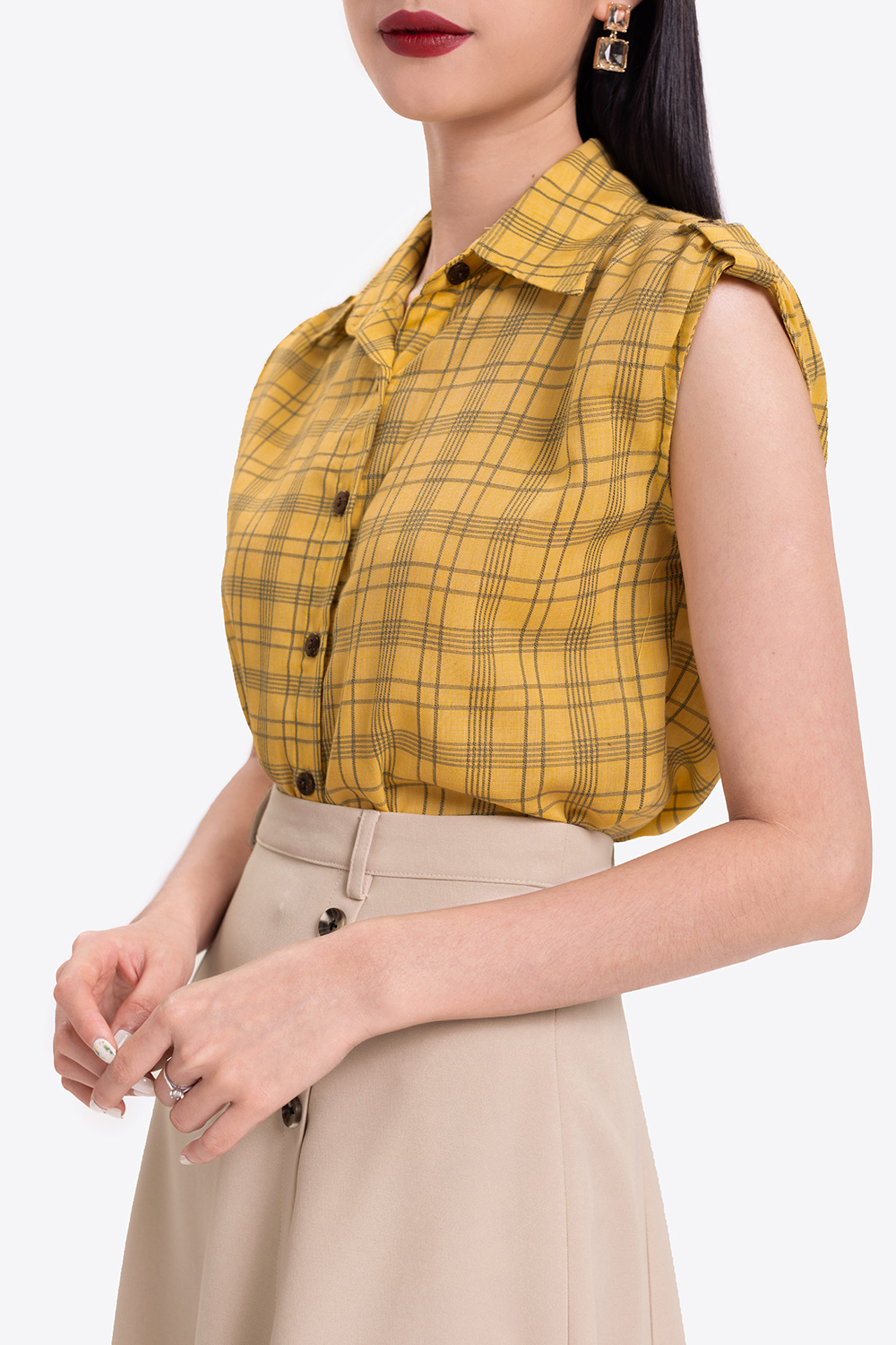 Áo sơ mi caro nhí sát nách 