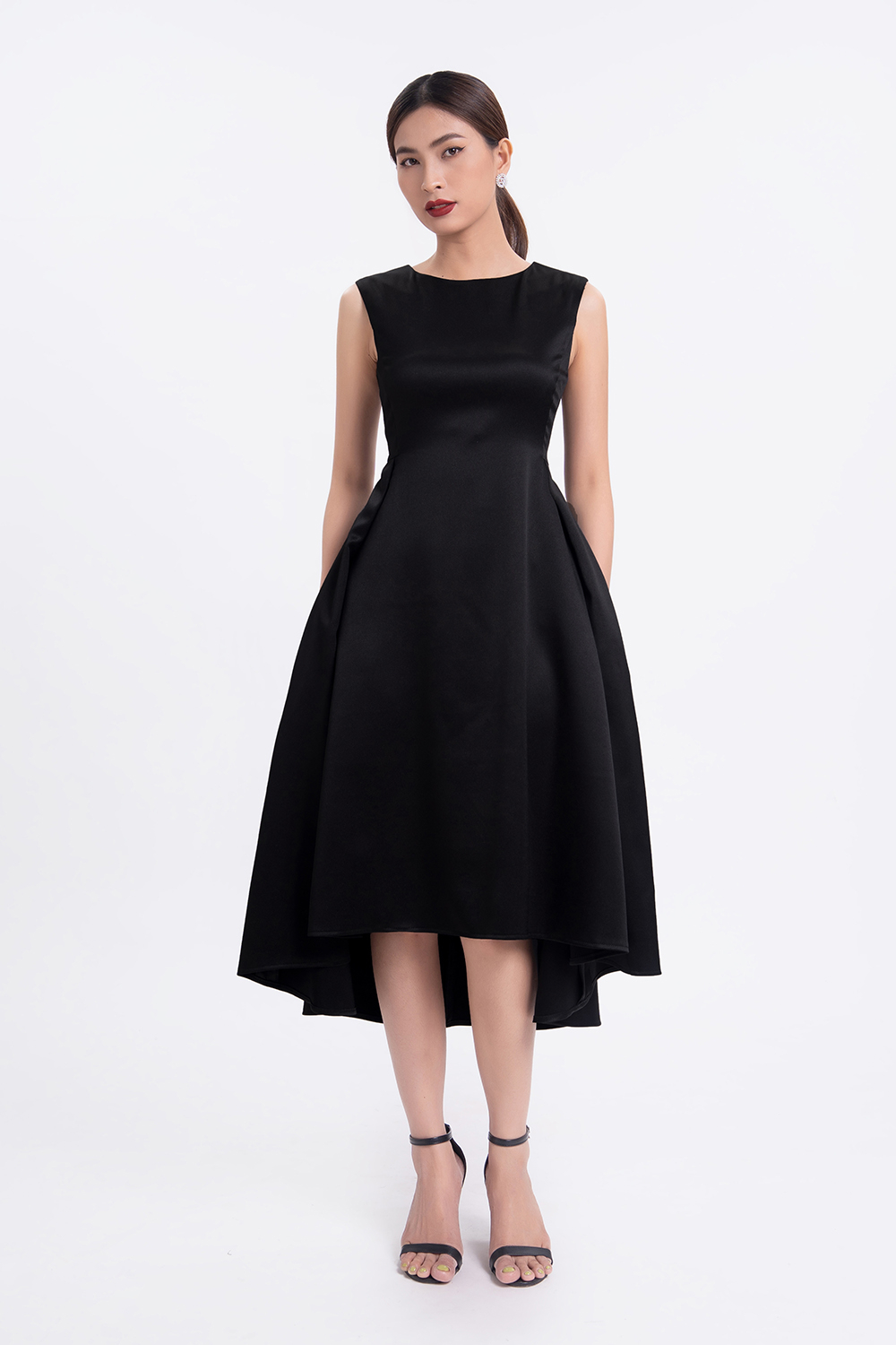 Đầm nhung dự tiệc màu đen phối ren đính đá KK166-36 | Thời trang công sở  K&K Fashion
