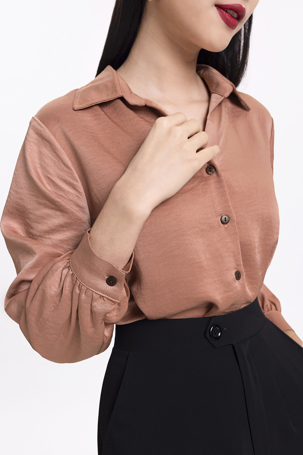 Áo sơ mi lụa tay dài 