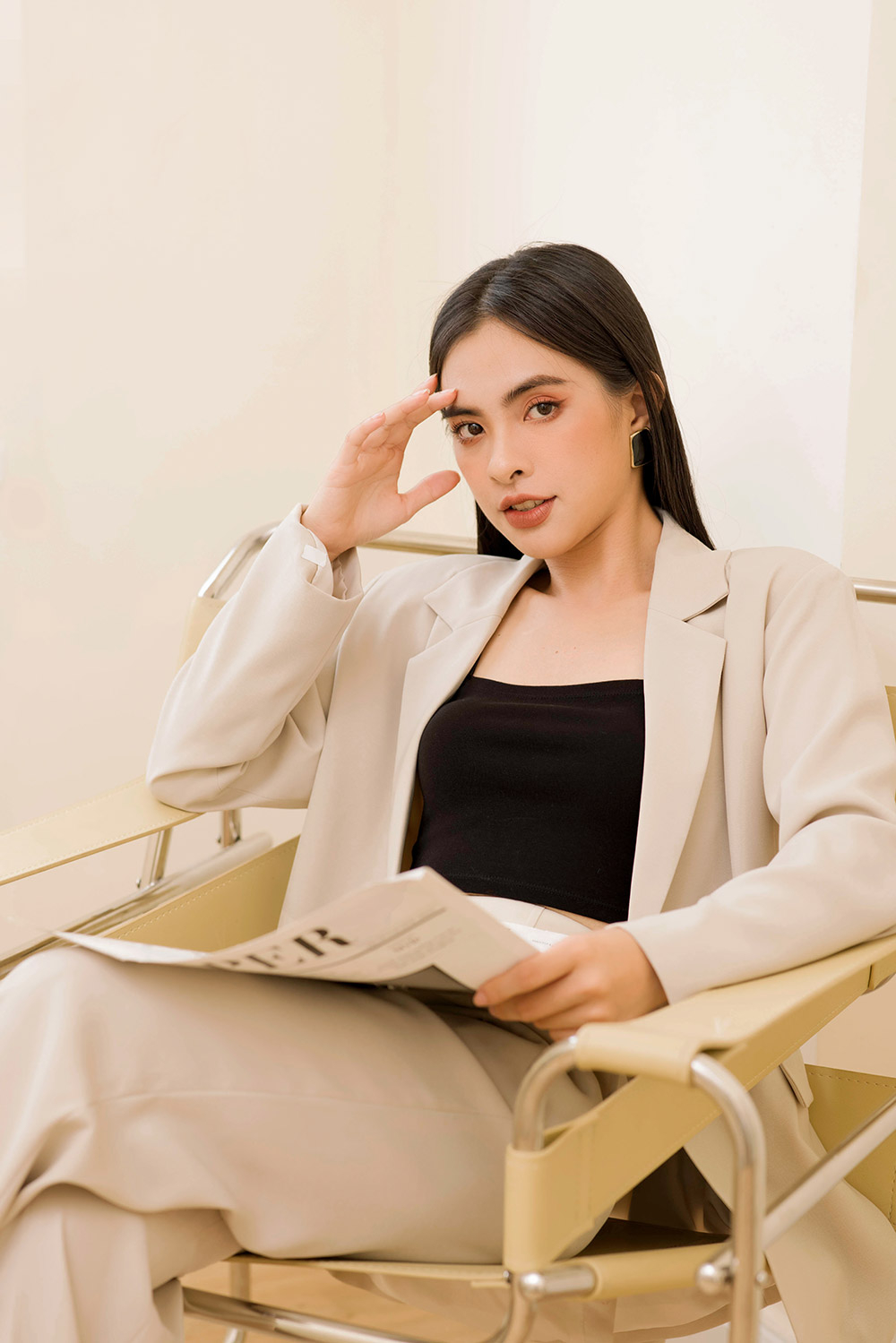 Áo khoác blazer 2 túi xéo tay dài 