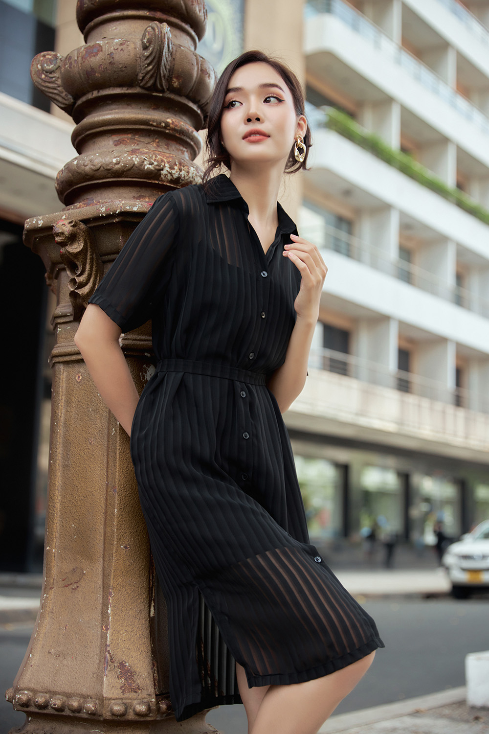 Đầm sơ mi đen phối dây nơ eo 