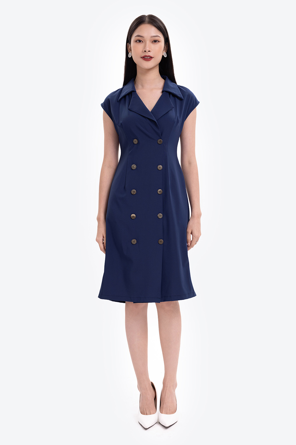 Đầm chữ A cổ đan tông phối nút 