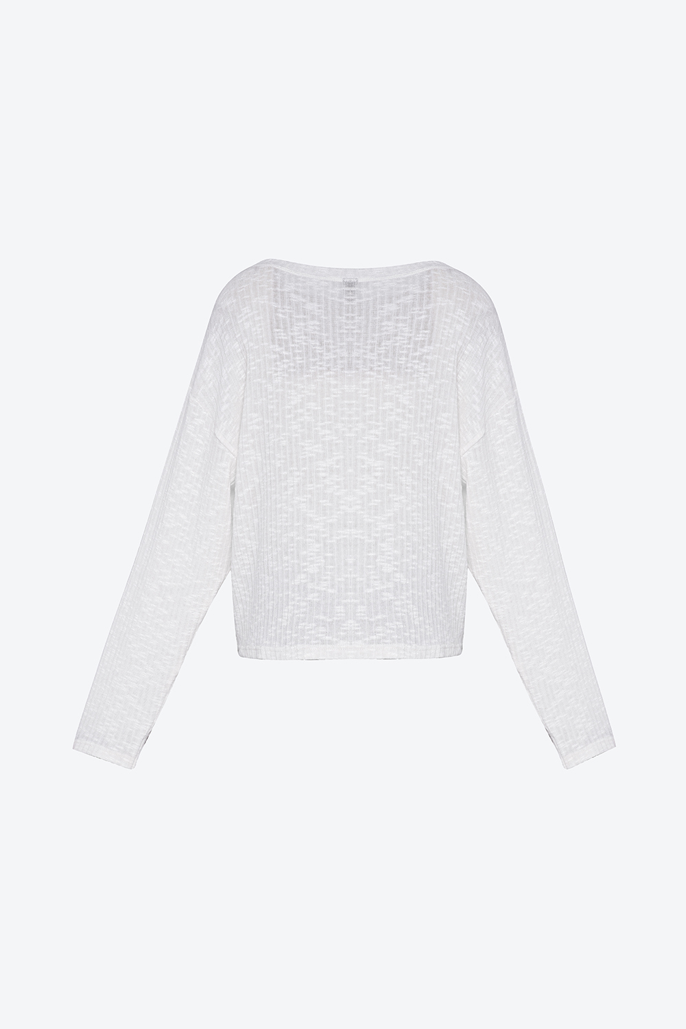 Áo thun trắng tay dài 