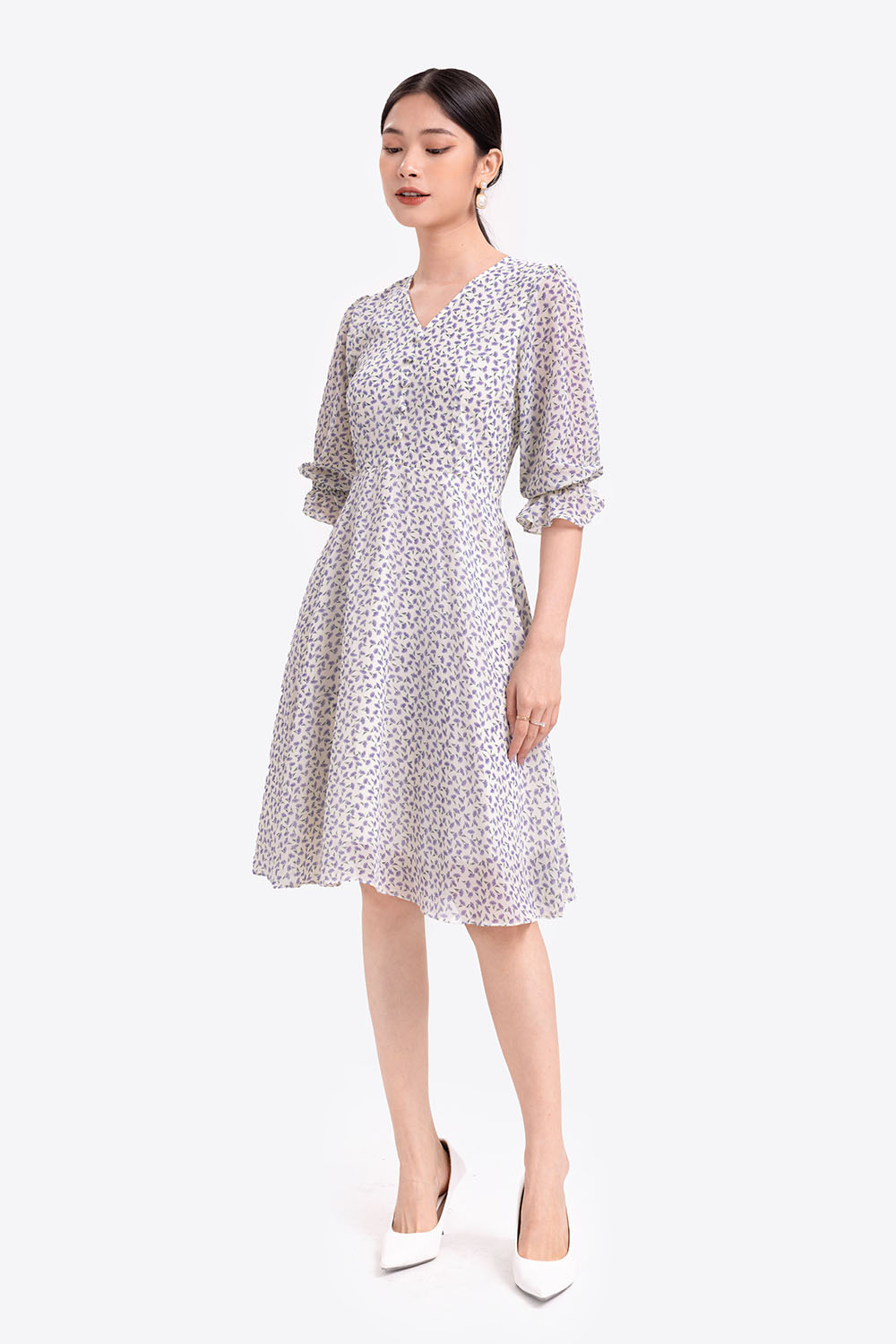 Đầm xòe hoa nhí tay lỡ 