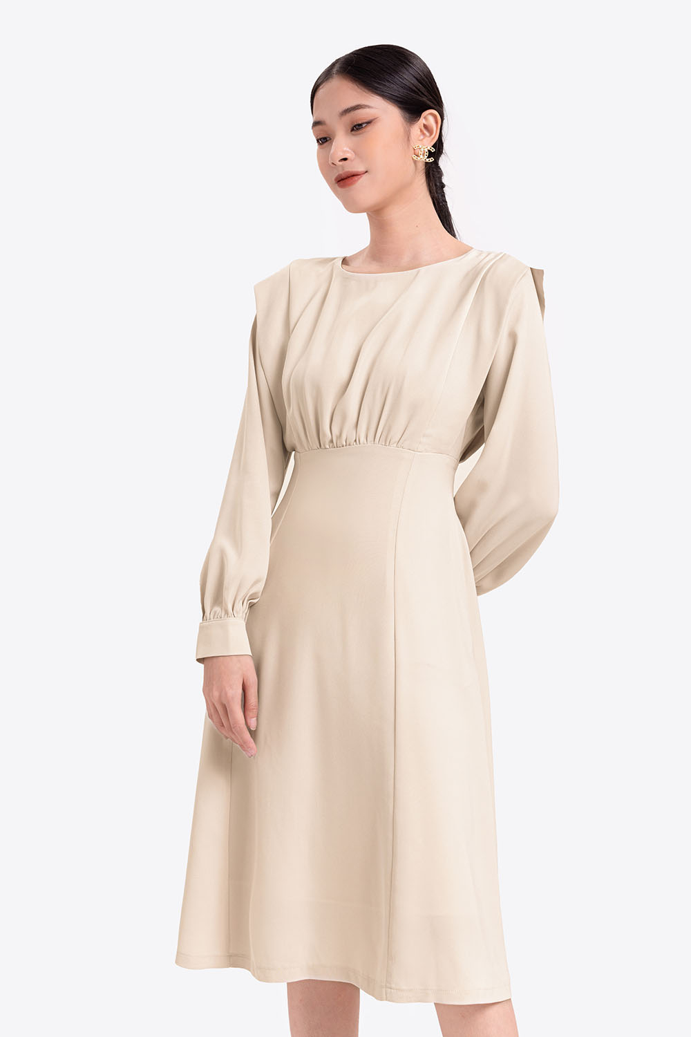 Đầm xòe tay dài phối bèo 