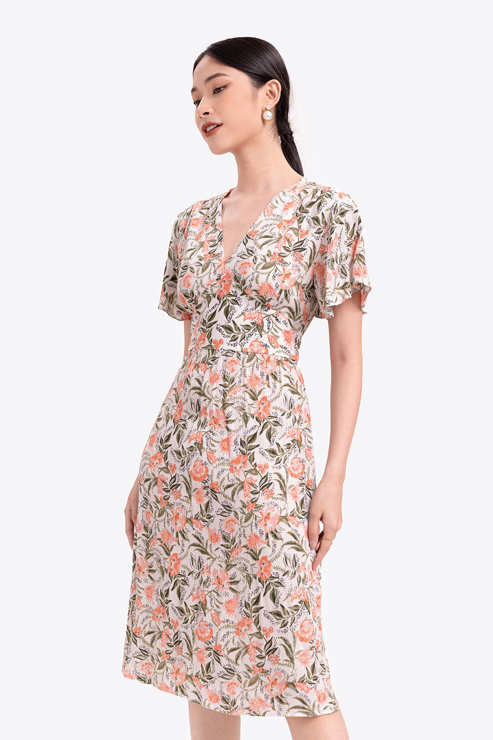 Đầm hoa dáng chữ A cổ V 