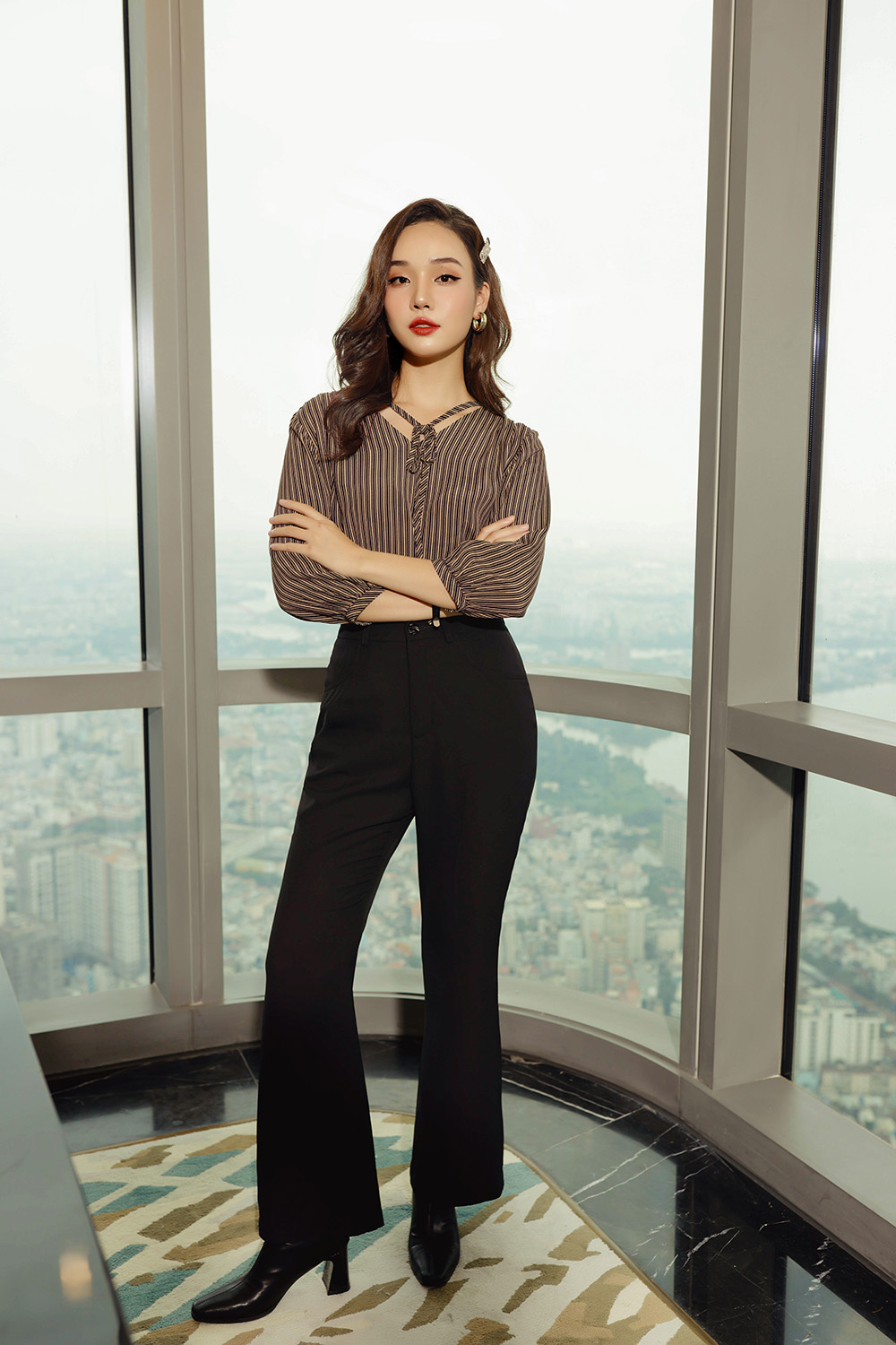 Quần đen công sở ống loe