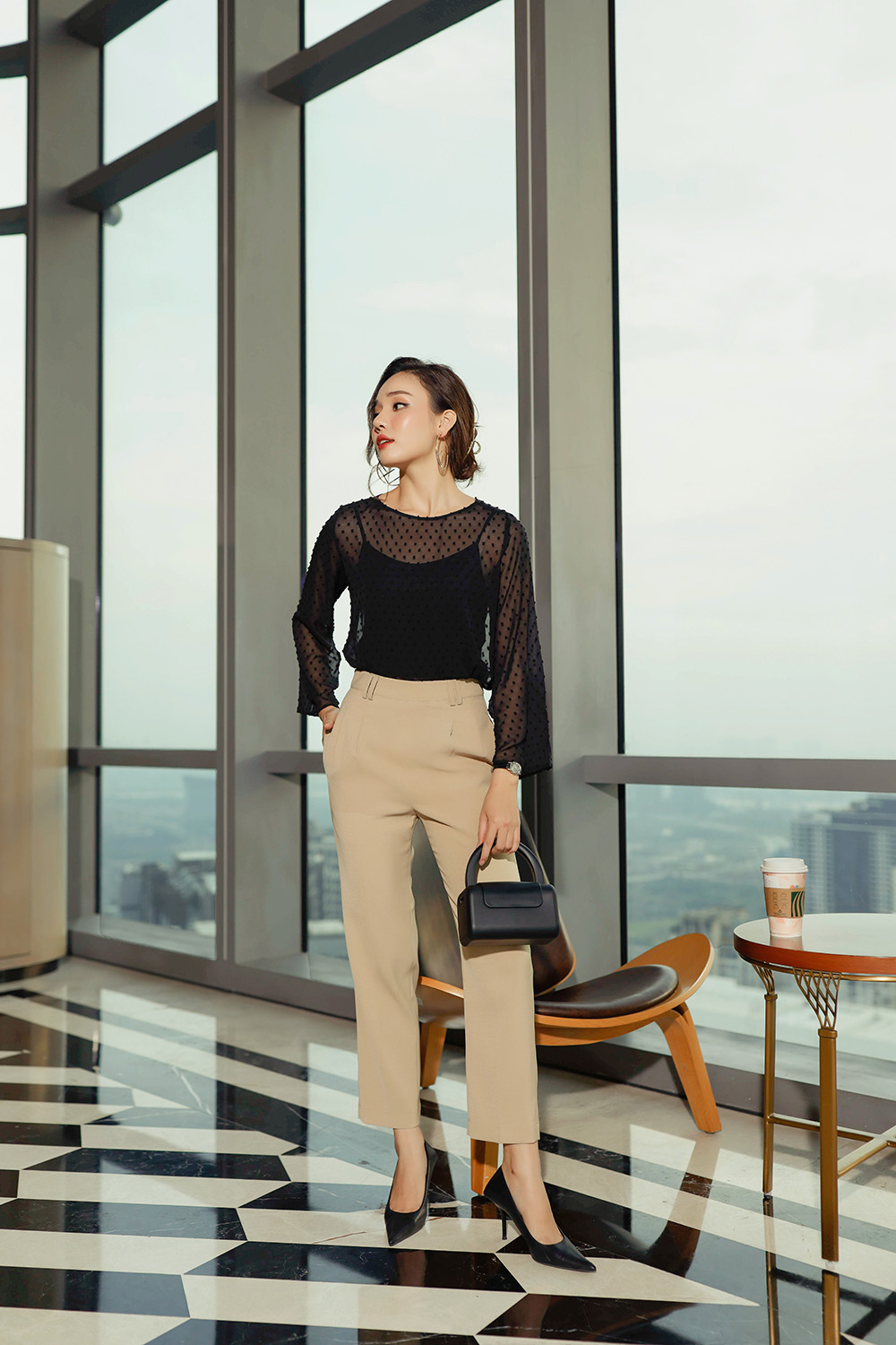 Quần tây công sở màu be 