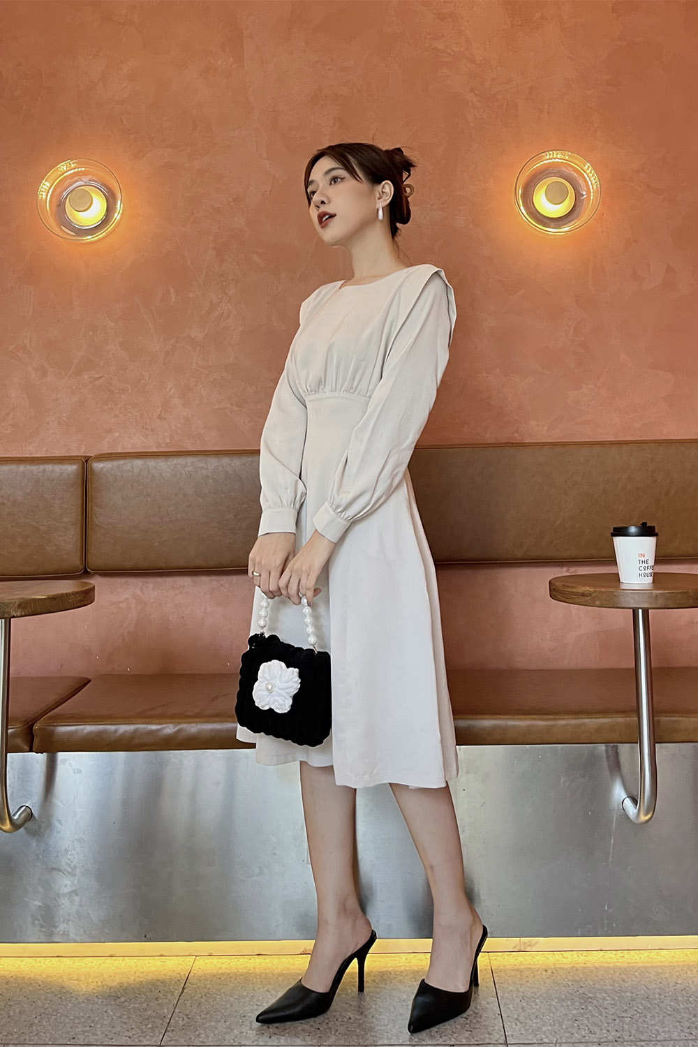 Đầm xòe tay dài phối bèo 