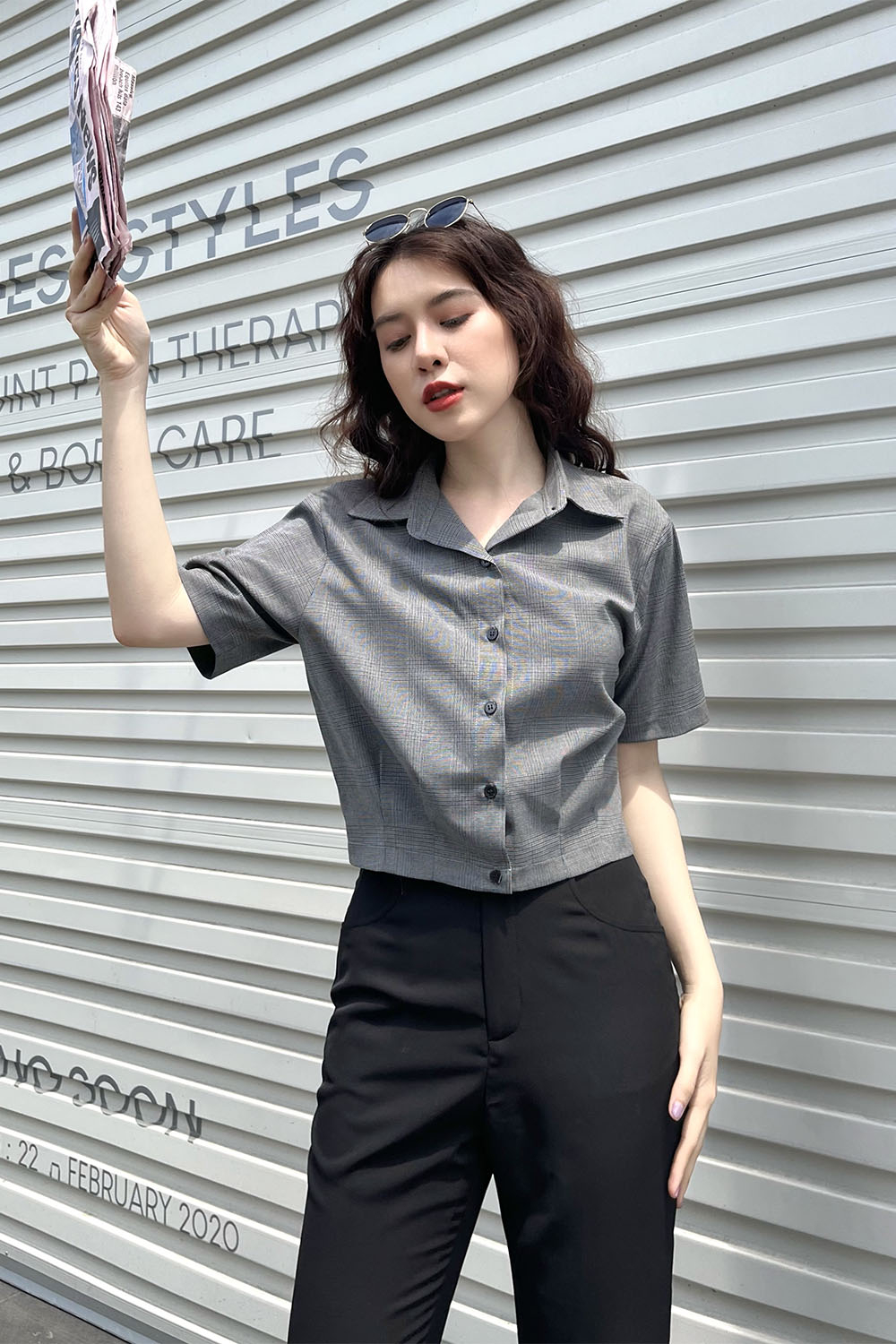 Áo sơ mi caro dáng ngắn 