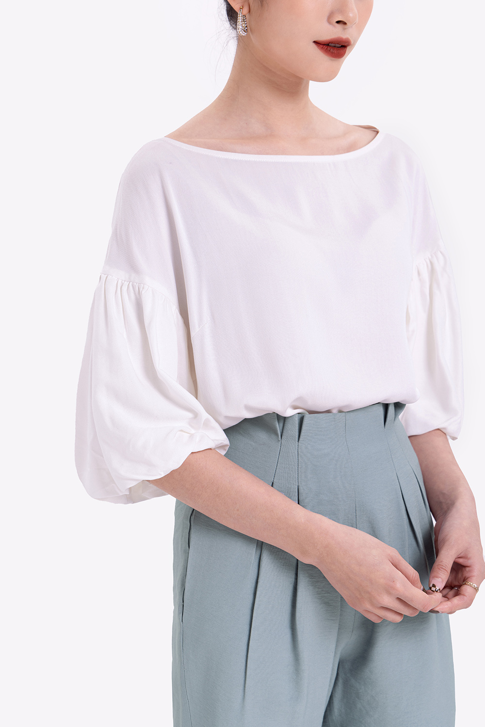 Áo kiểu cổ thuyền tay phồng 