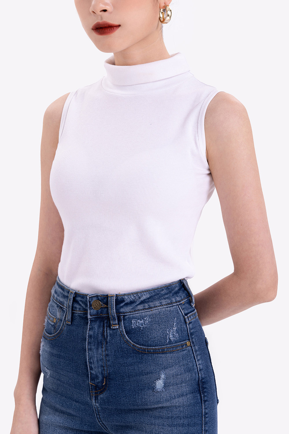 Áo thun cổ lọ không tay 