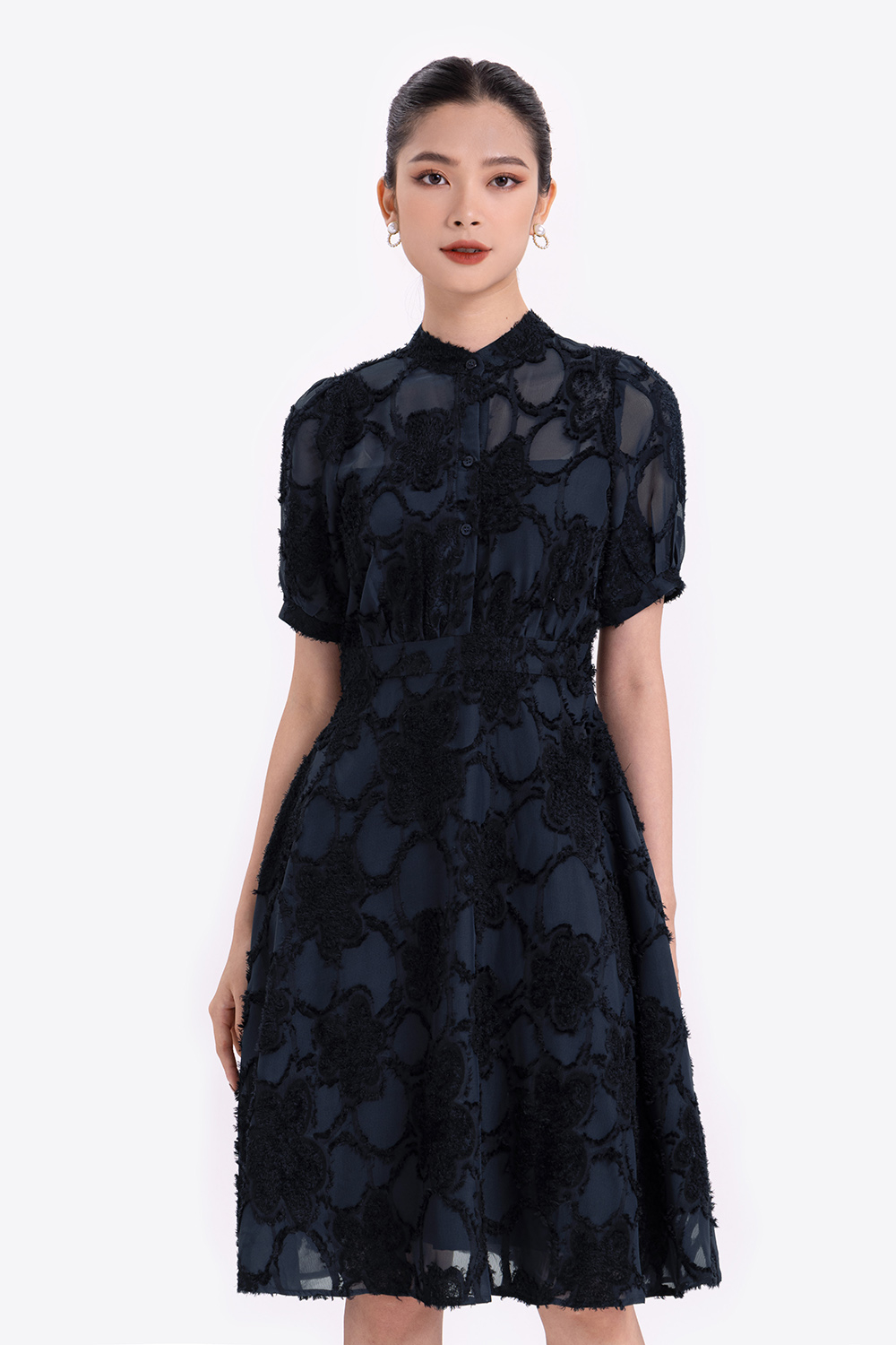Đầm xòe voan bông ép cổ trụ KK108-21 | Thời trang công sở K&K Fashion