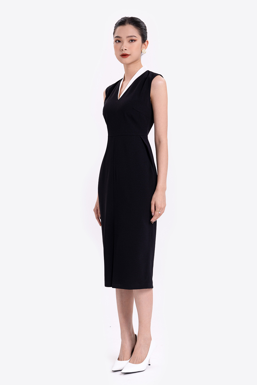 Đầm công sở chữ A cổ cách điệu 