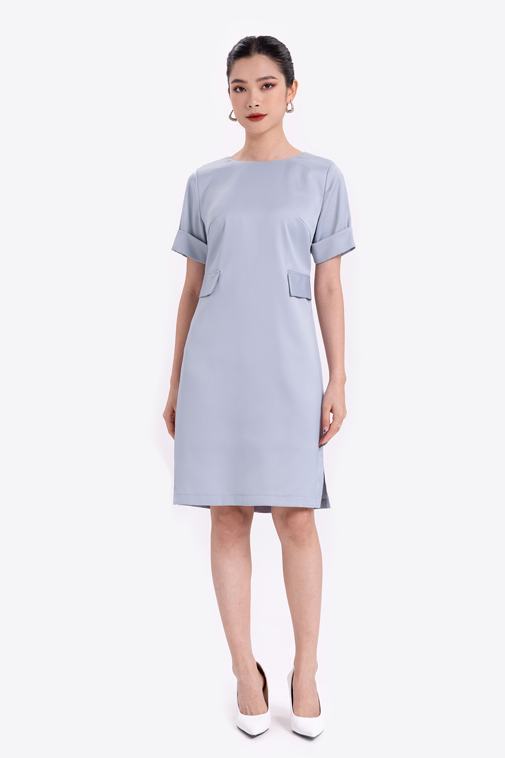 Đầm suông cổ tròn phối 2 túi giả 