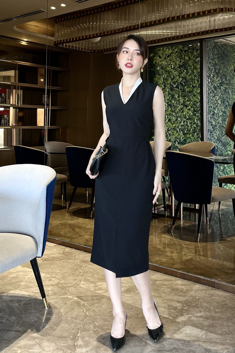 Đầm công sở chữ A cổ cách điệu 