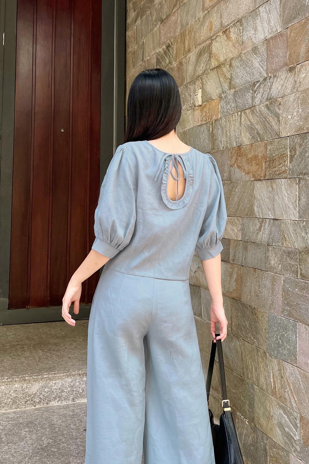 Áo kiểu tay lỡ cổ tròn 