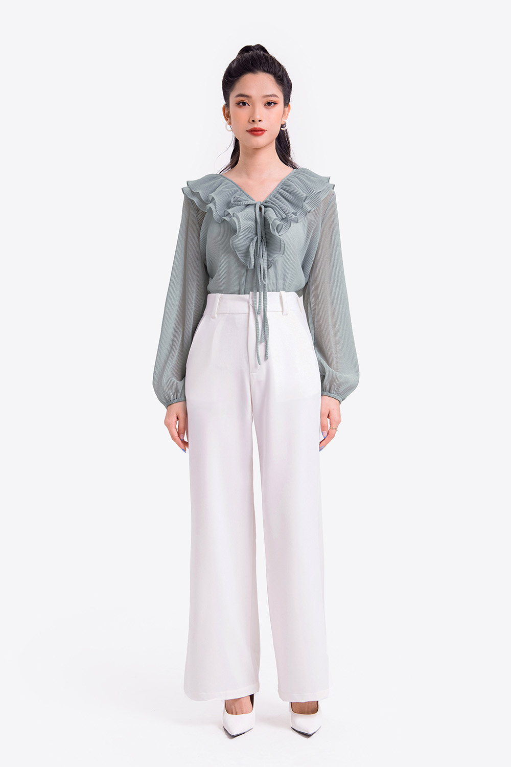 Áo kiểu voan dập ly cổ nhún bèo 