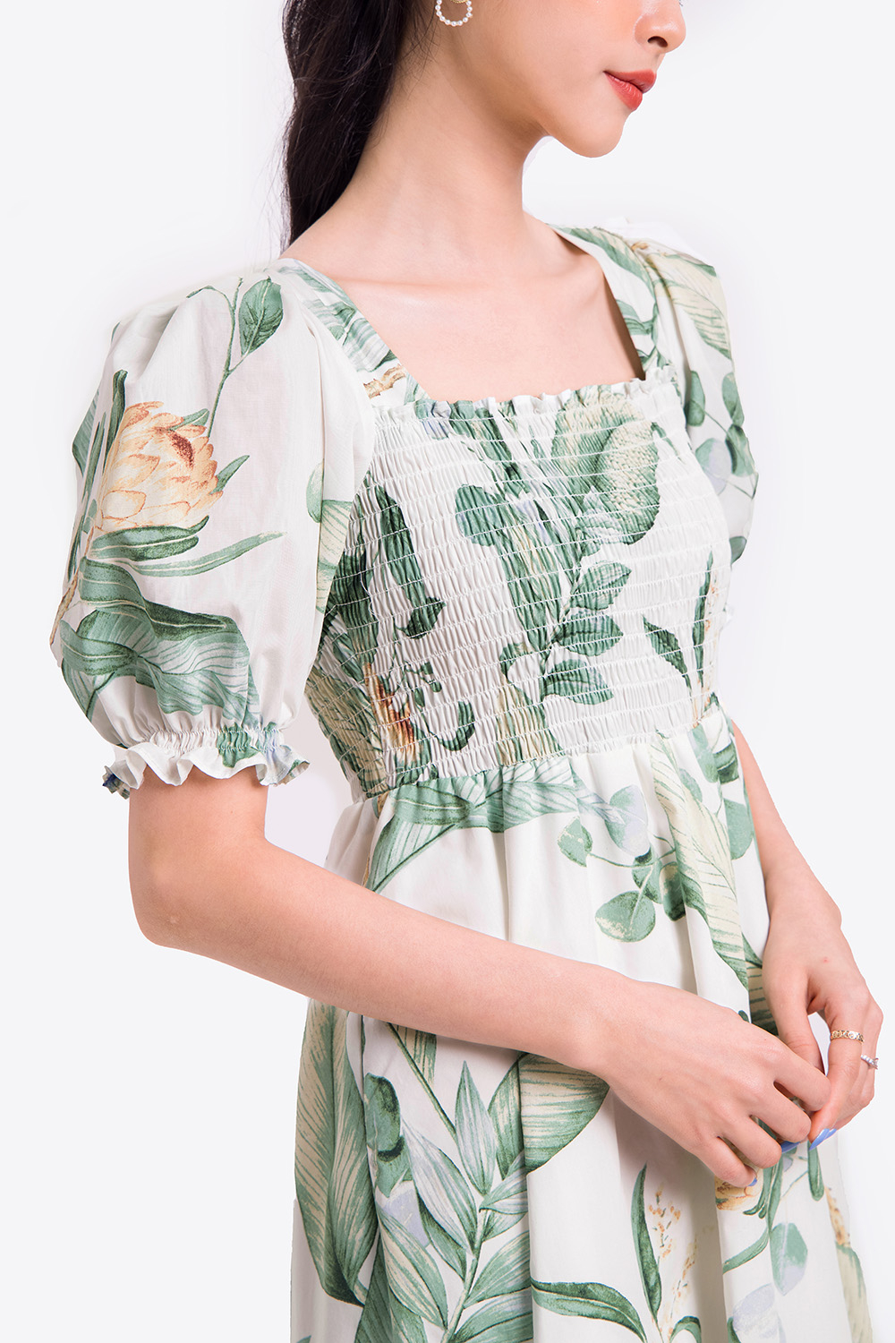 Đầm xòe họa tiết ngực bo chun tay phồng 