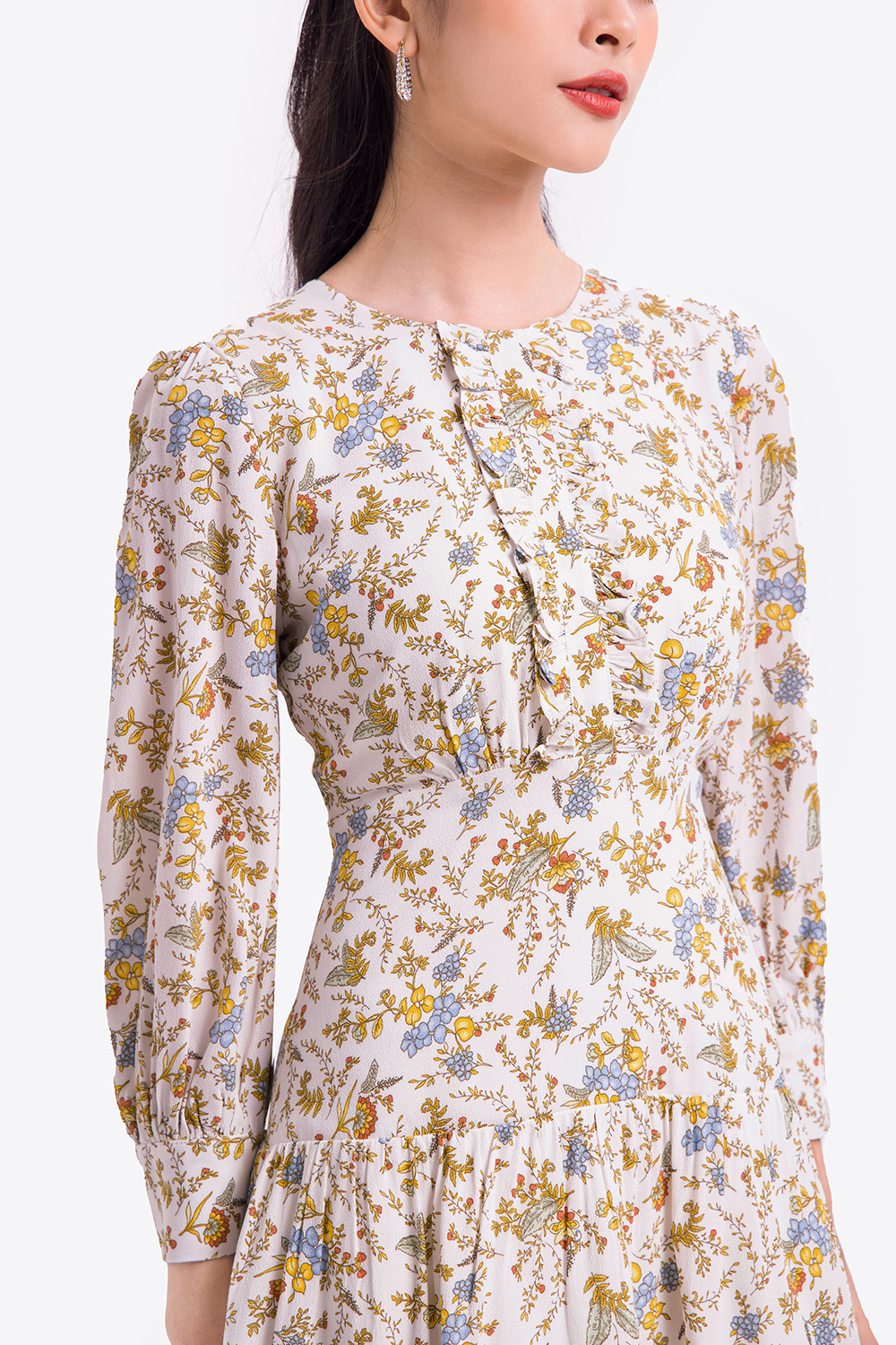 Đầm hoa nhí viền bèo tùng váy xếp tầng