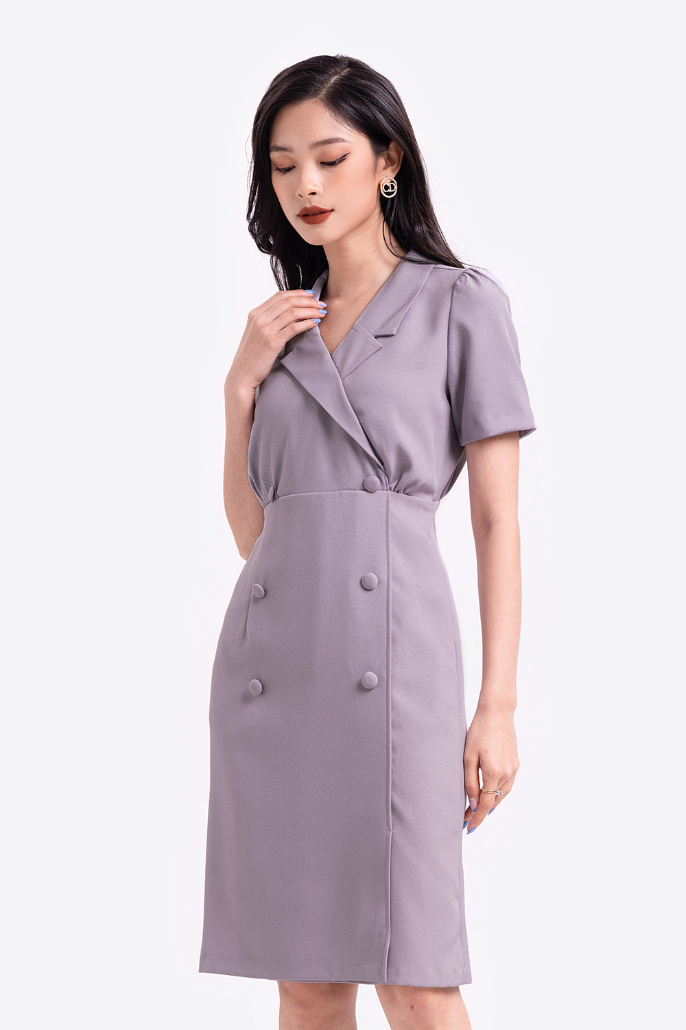 Đầm công sở cổ đan tông phối nút 