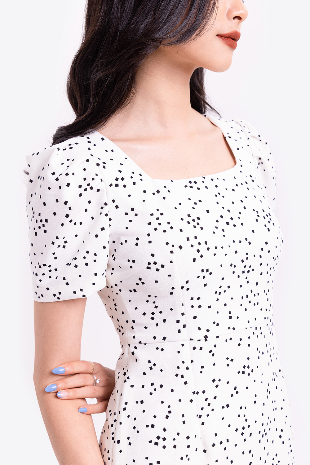 Đầm thun công sở họa tiết chấm bi 