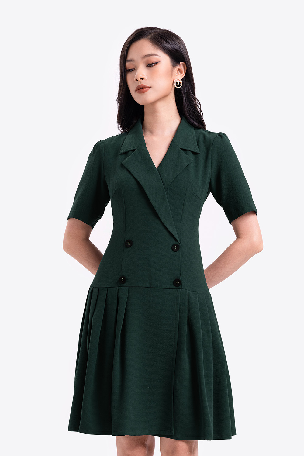 Đầm công sở nữ phom đuôi cá xếp ly 