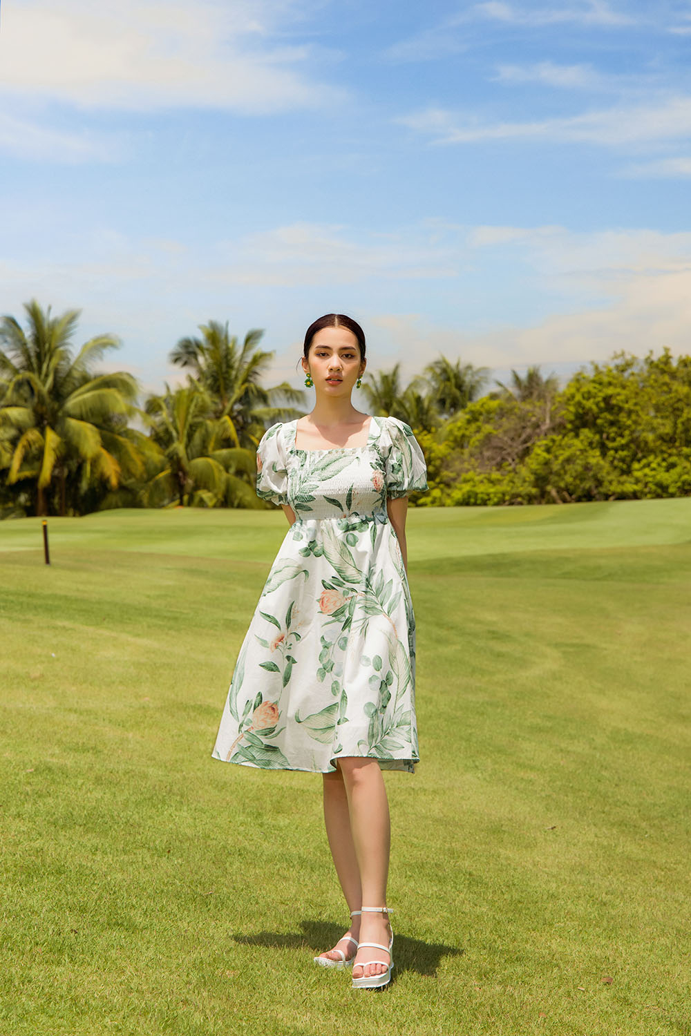 Đầm xòe họa tiết ngực bo chun tay phồng 