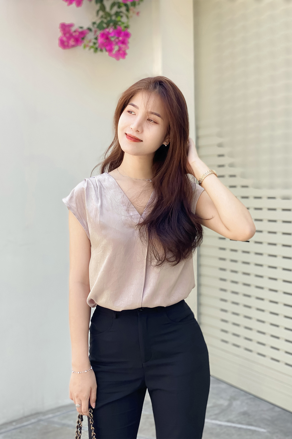 Áo nữ lụa kiểu tay hến 