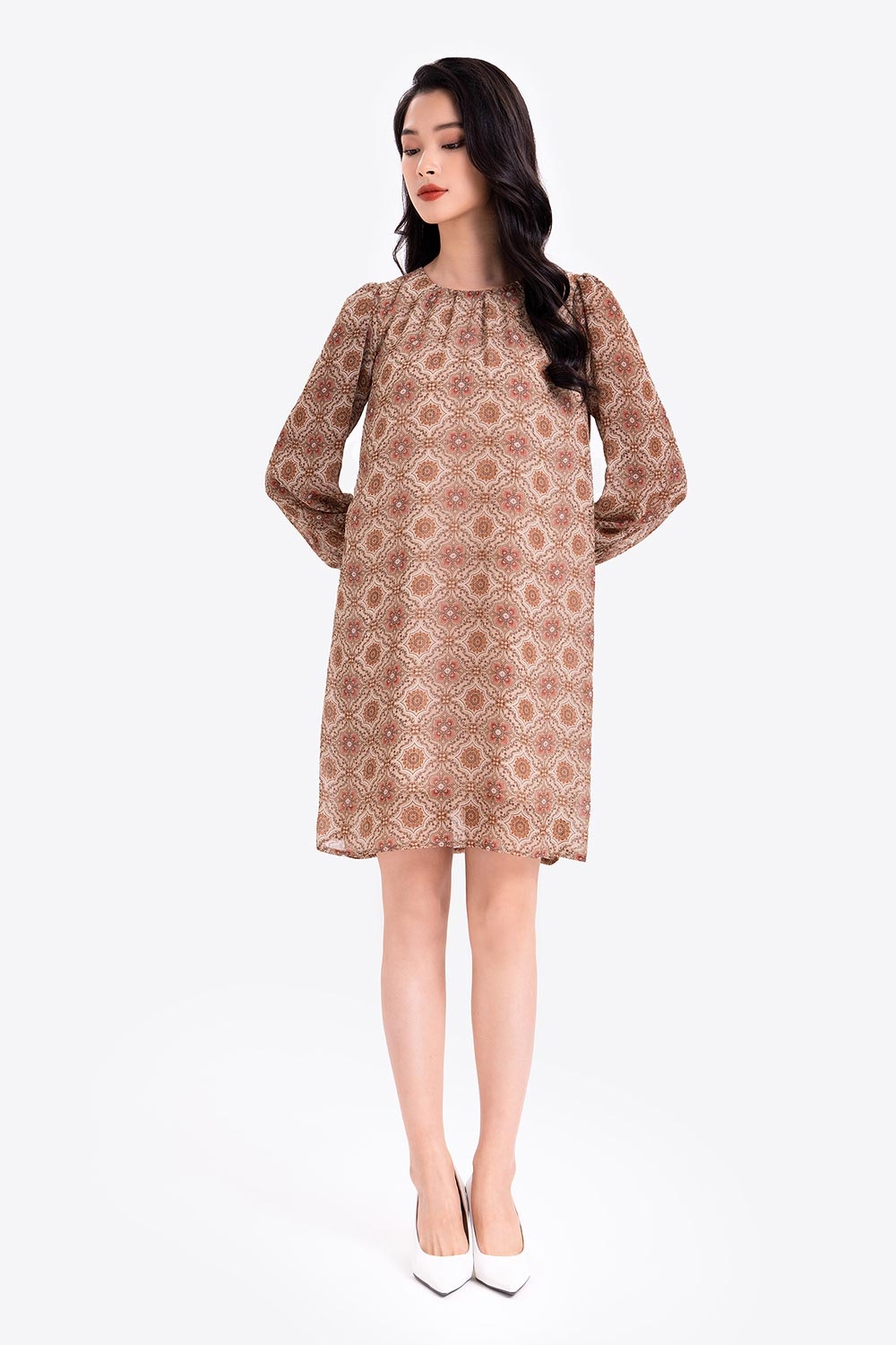 Đầm suông nữ họa tiết tay dài 