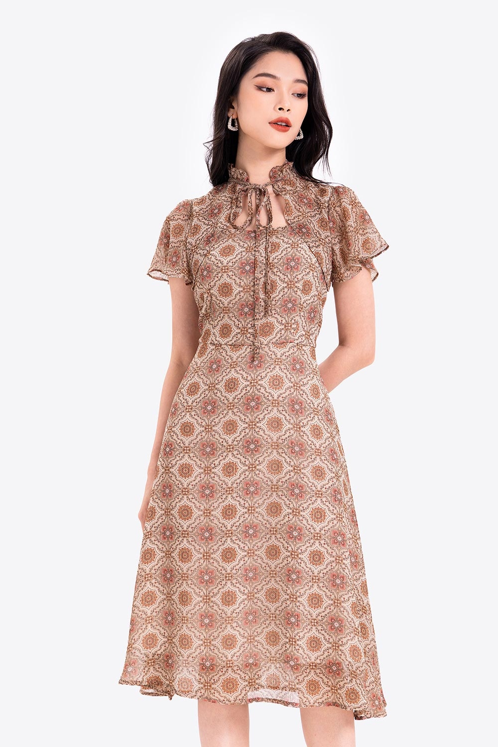 Đầm công sở họa tiết dáng xòe cổ đính nơ 