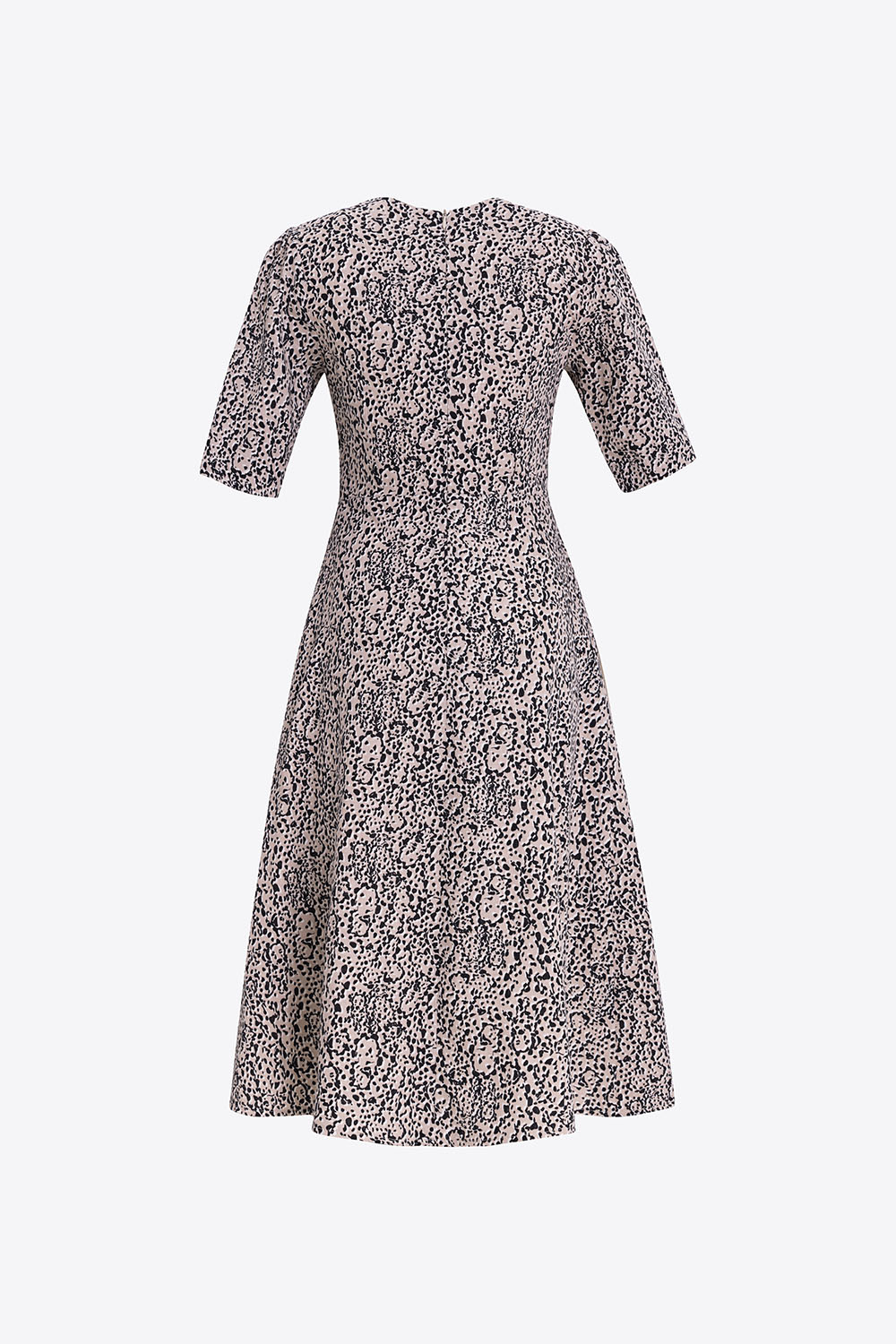 Đầm xòe công sở nữ cổ V phối nút 