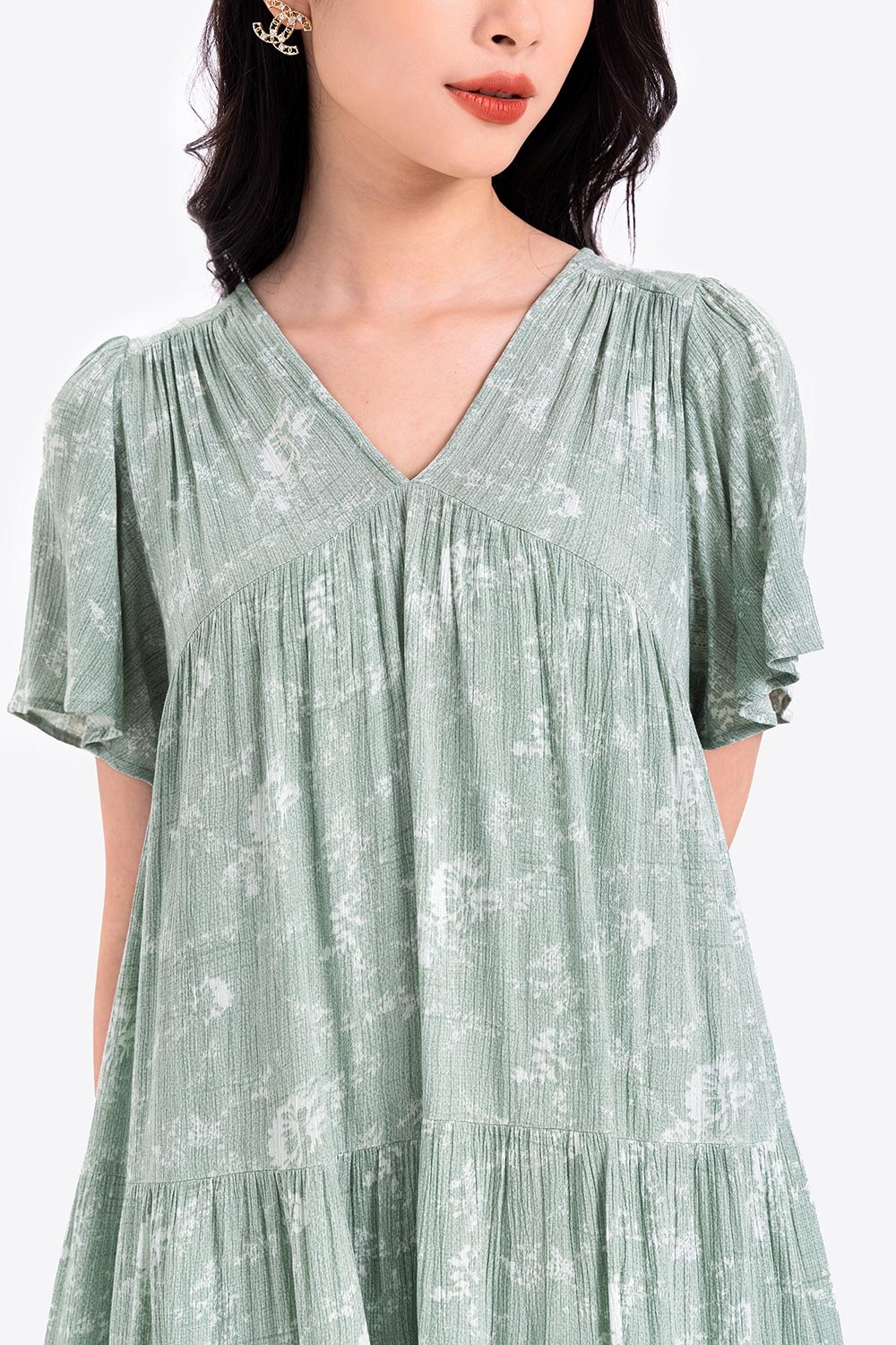 Đầm suông babydoll hoa nhí giấu bụng 