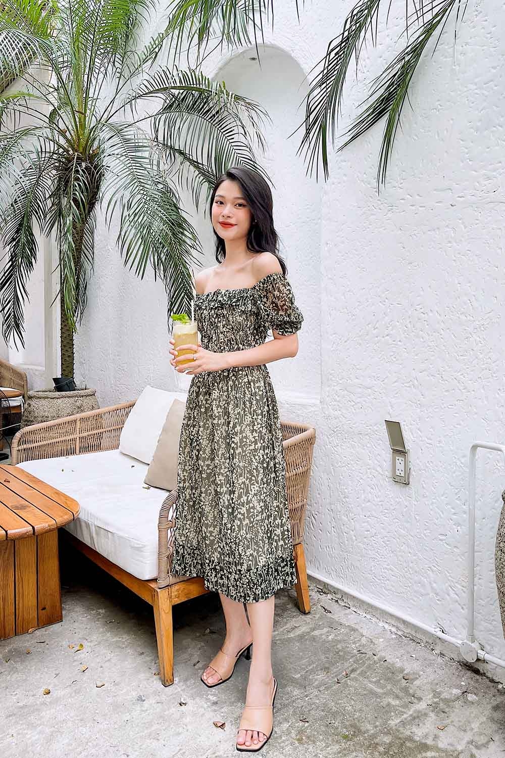 Đầm voan họa tiết cổ viền bèo dáng xòe