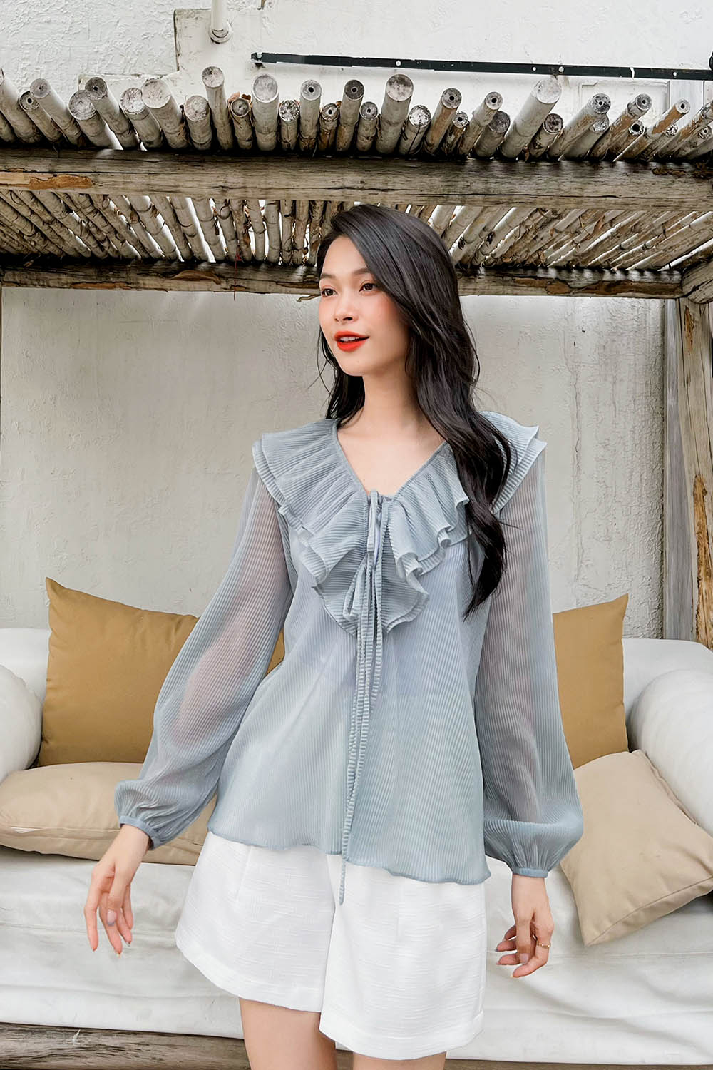 Áo kiểu voan dập ly cổ nhún bèo 