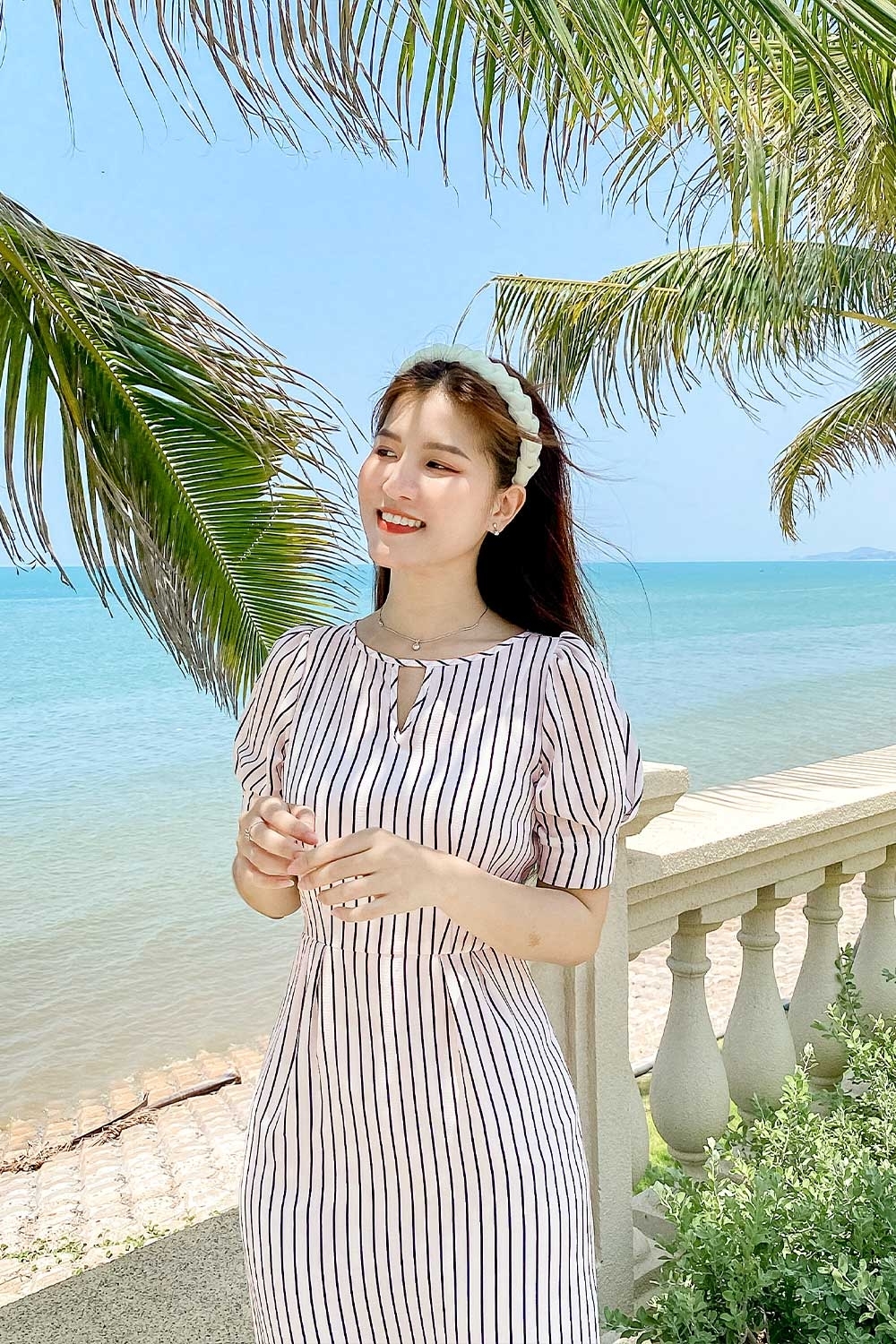 Đầm chữ A công sở họa tiết kẻ sọc 