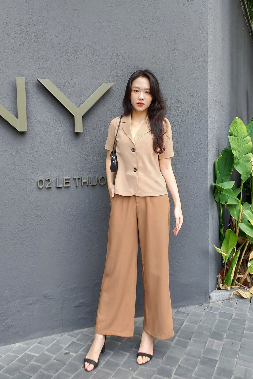 Quần ống suông công sở màu nâu 