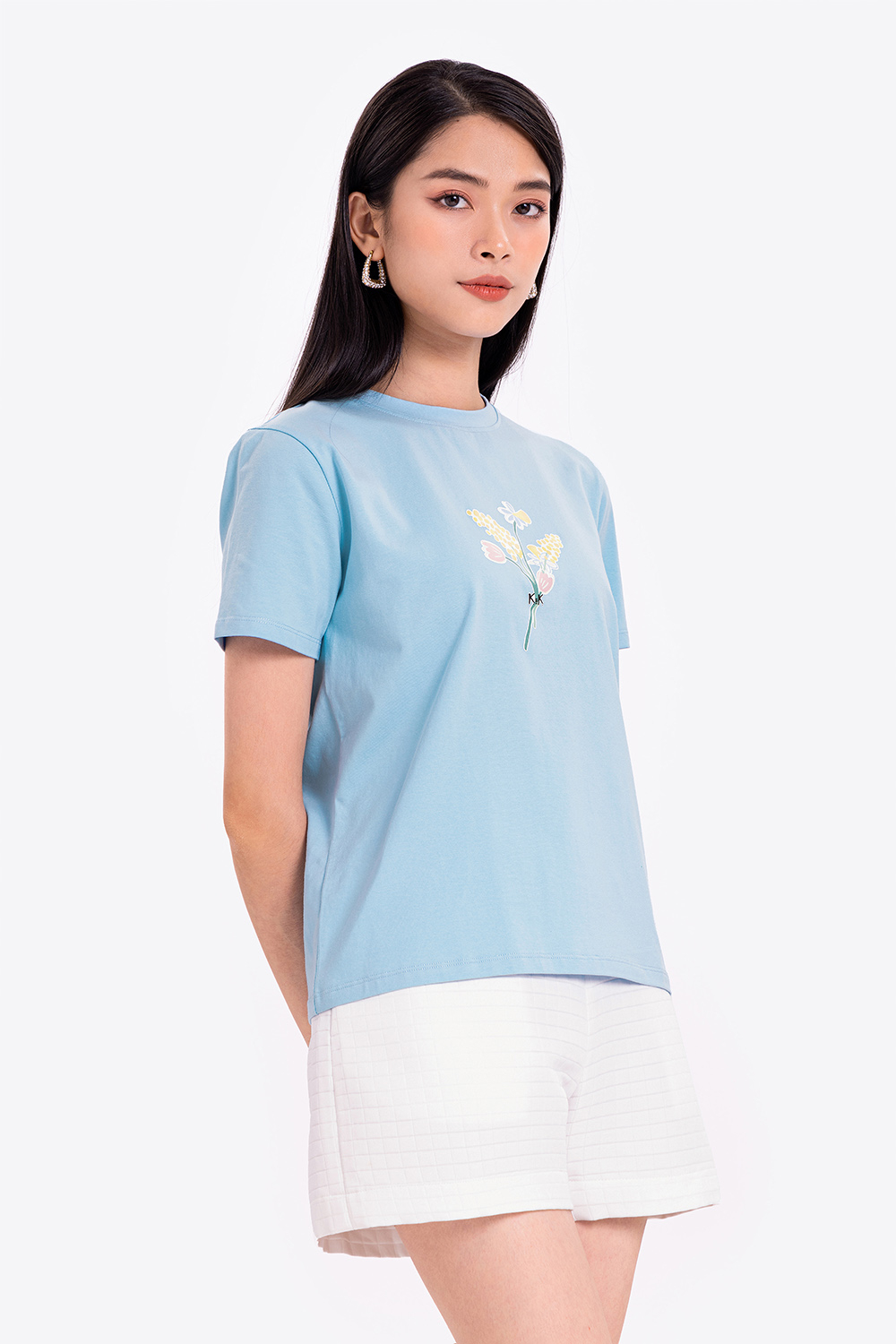 Áo thun nữ trơn màu in hoa đơn giản 