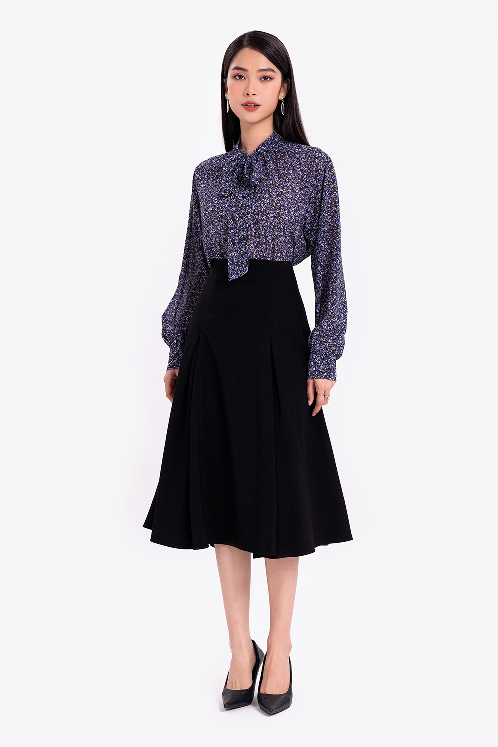 Áo sơ mi nữ voan hoa phối nơ cổ 