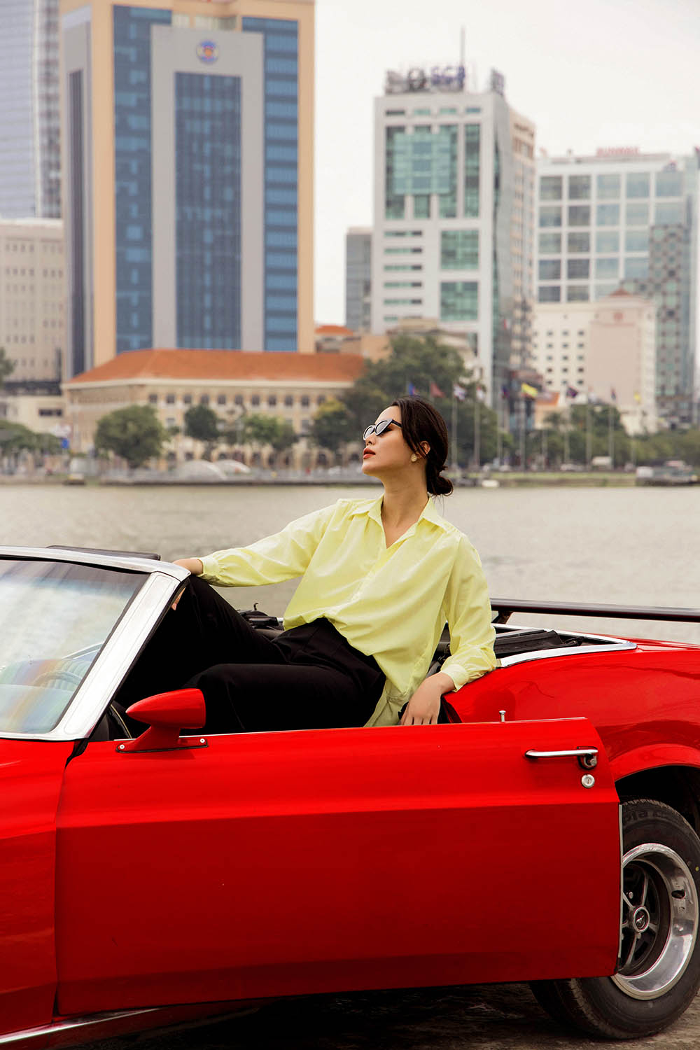 Áo sơ mi nữ công sở màu vàng 