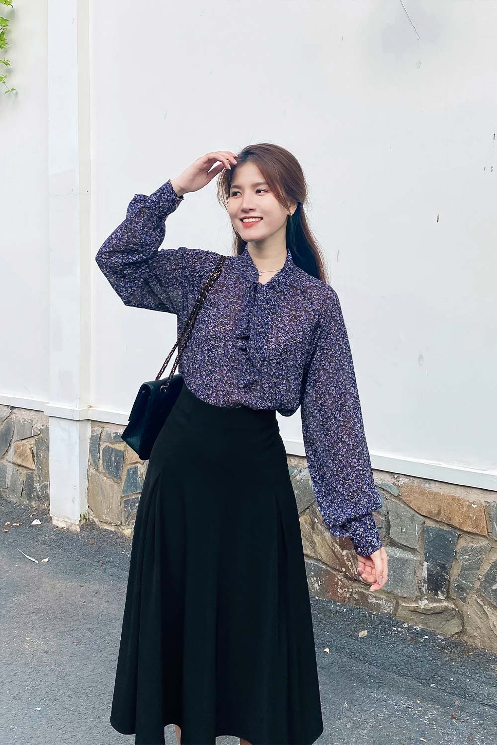 Áo sơ mi nữ voan hoa phối nơ cổ 