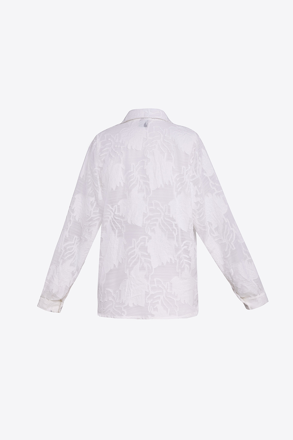 Áo sơ mi trắng in họa tiết nổi xuyên thấu