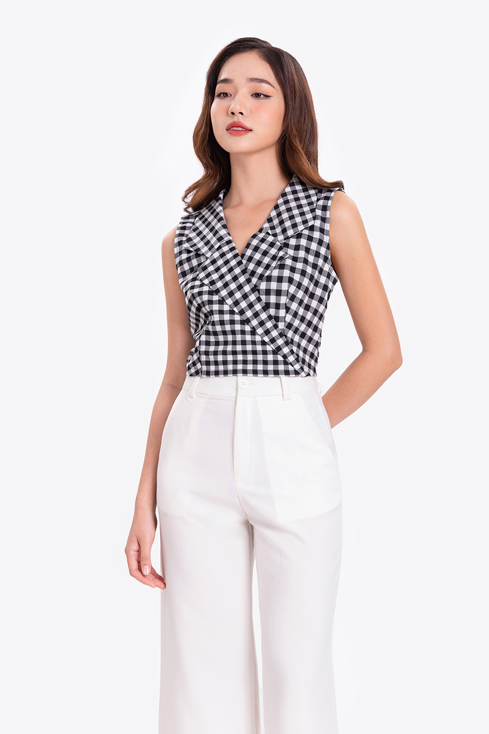 Áo croptop công sở sát nách cổ dantone 
