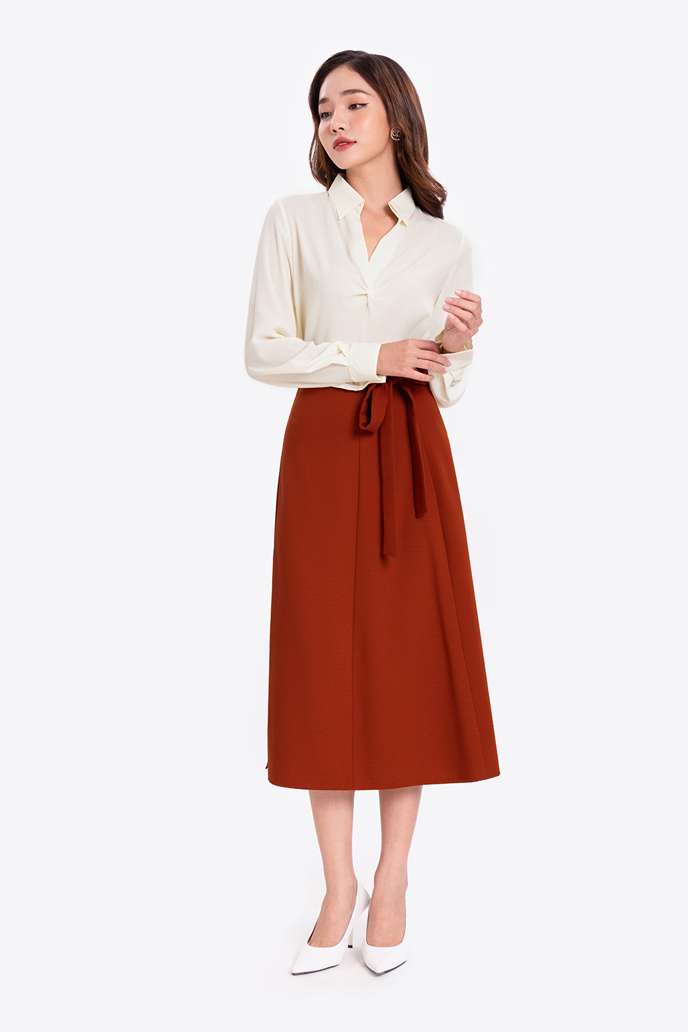 Áo sơ mi nữ công sở dài tay nhấn ngực 