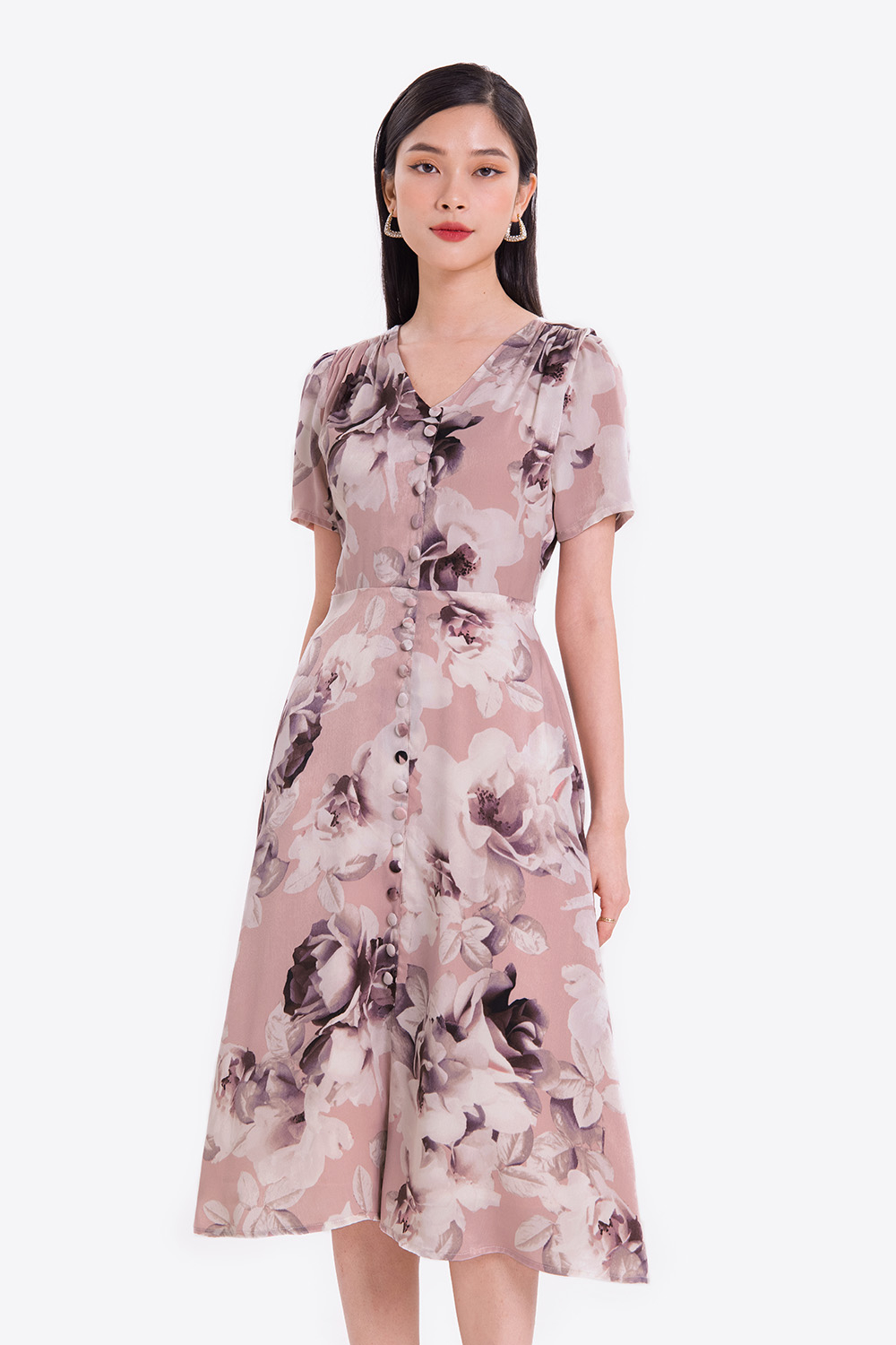 Đầm hoa dáng chữ A cổ tim phối nút 