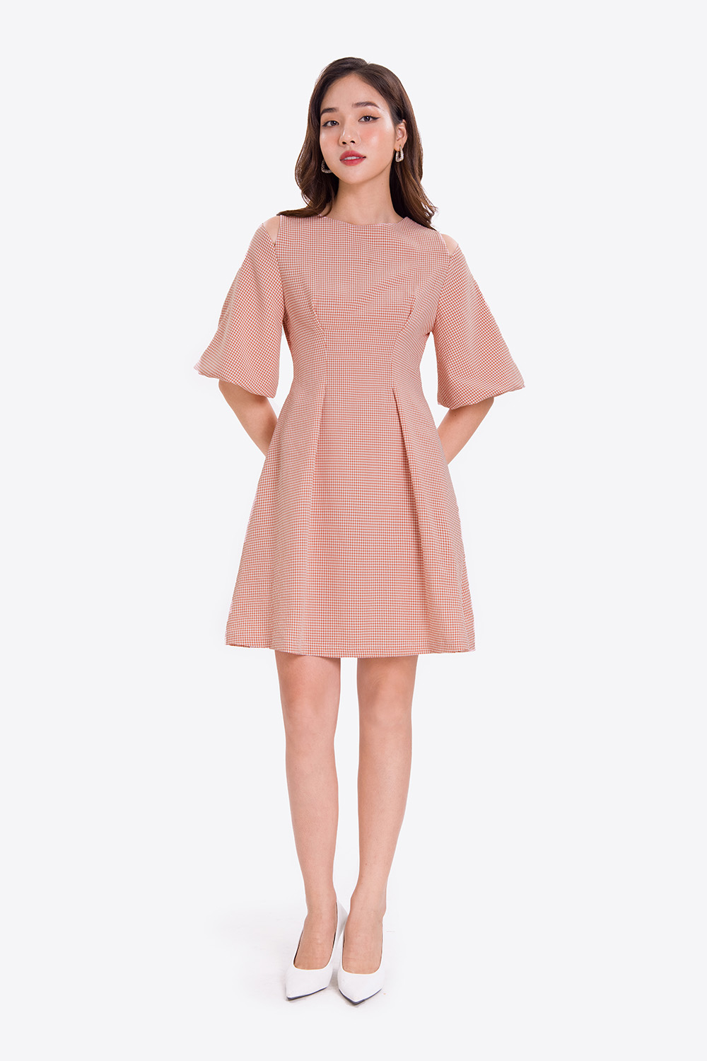 Đầm xòe gingham cut-out vai tay phồng 