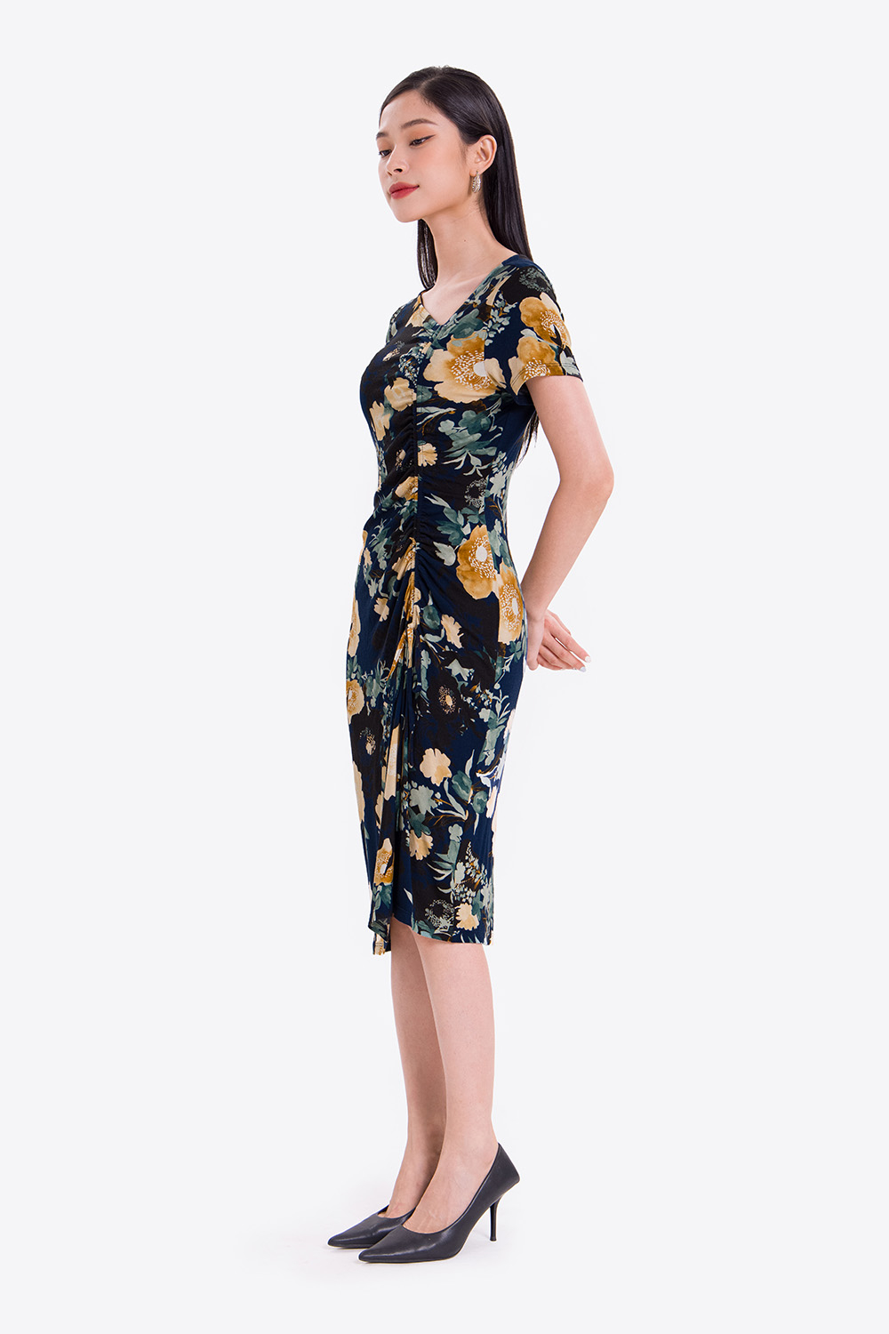 Đầm thun ôm họa tiết hoa phối dây rút 