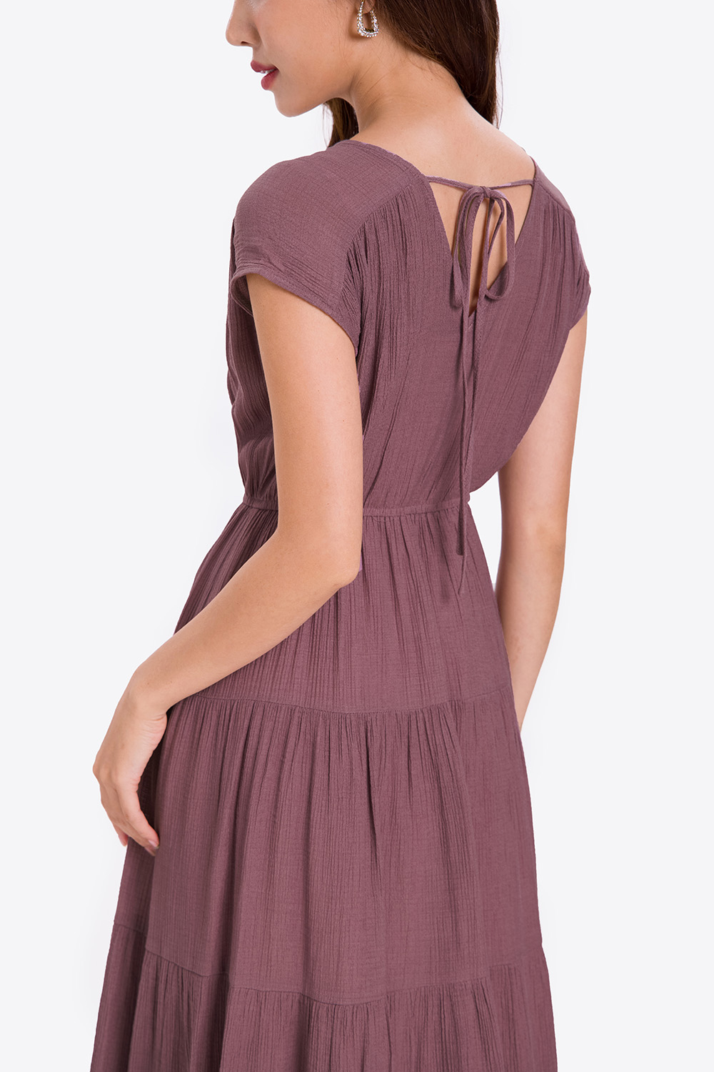 Đầm midi dáng xòe cổ V phối nơ 